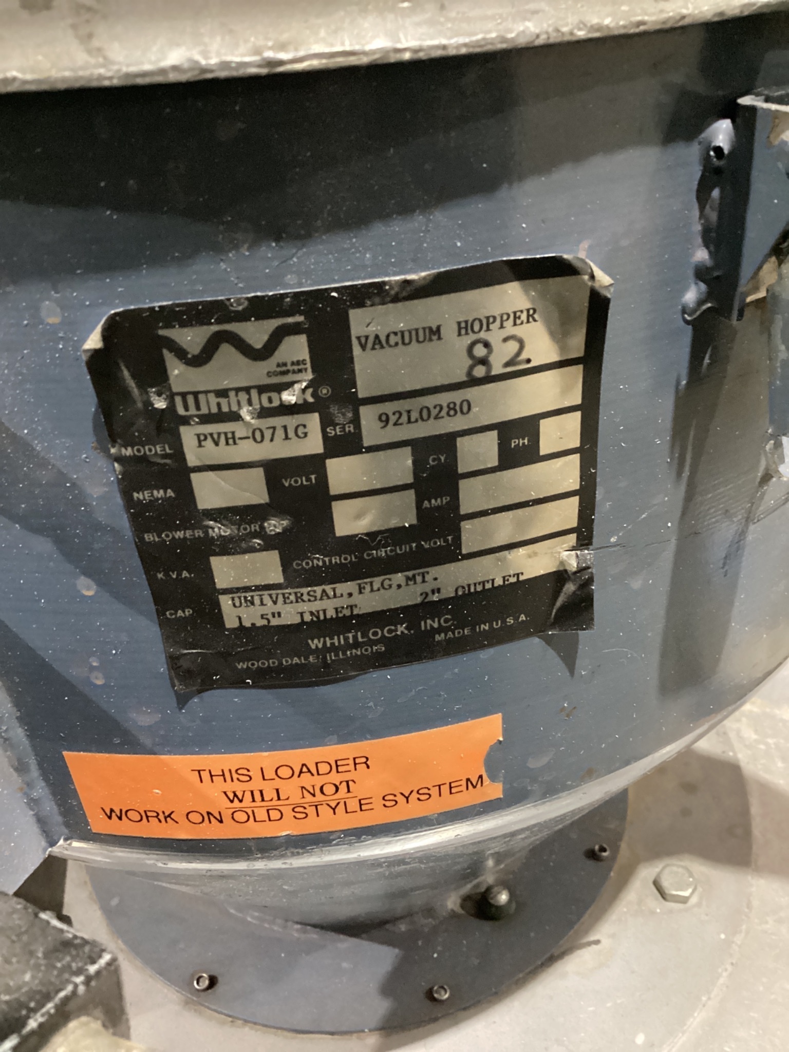 AEC WHITLOCK PVH-071G Vacuum Hopper USED 4