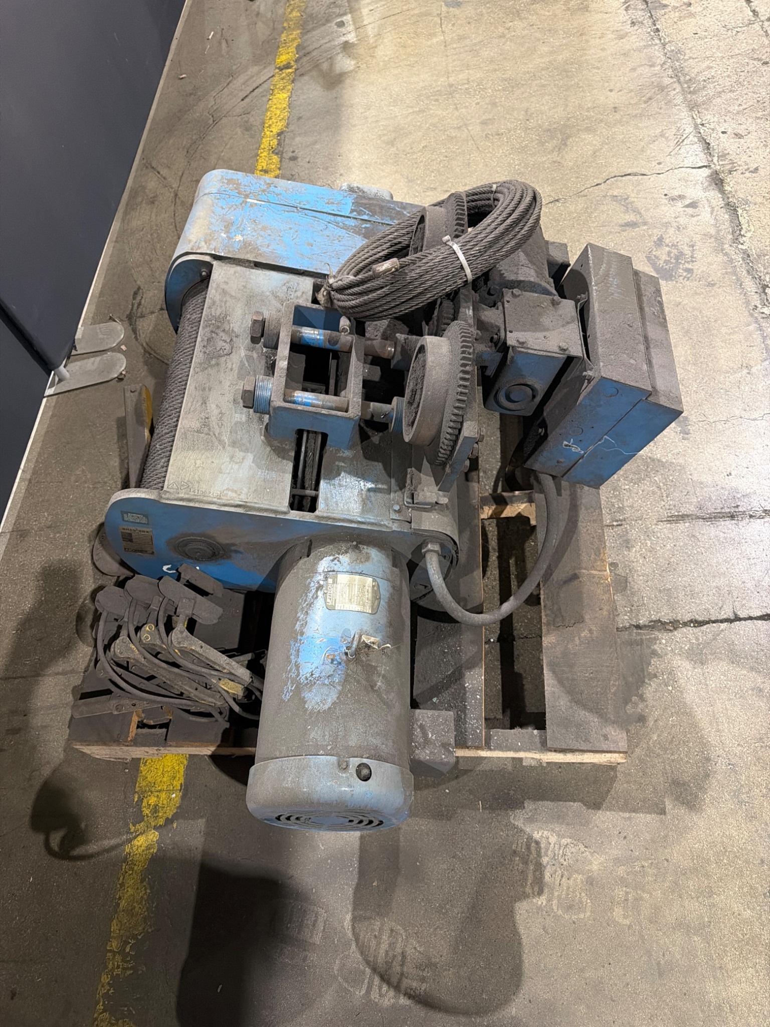 SHAW-BOX 72L05026S1521000 5 Ton Electric Chain Hoist USED 2