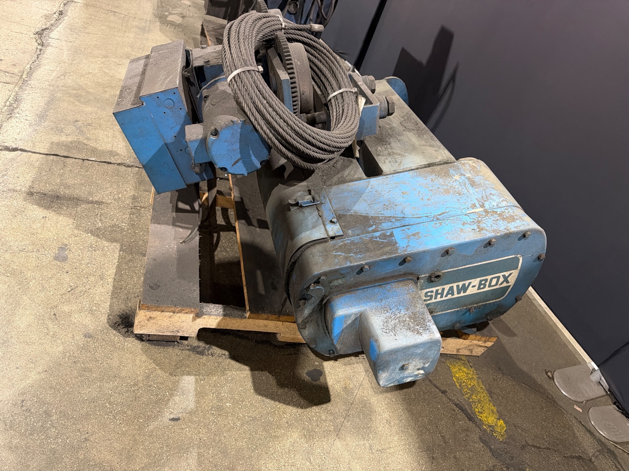 SHAW-BOX 72L05026S1521000 5 Ton Electric Chain Hoist USED 3