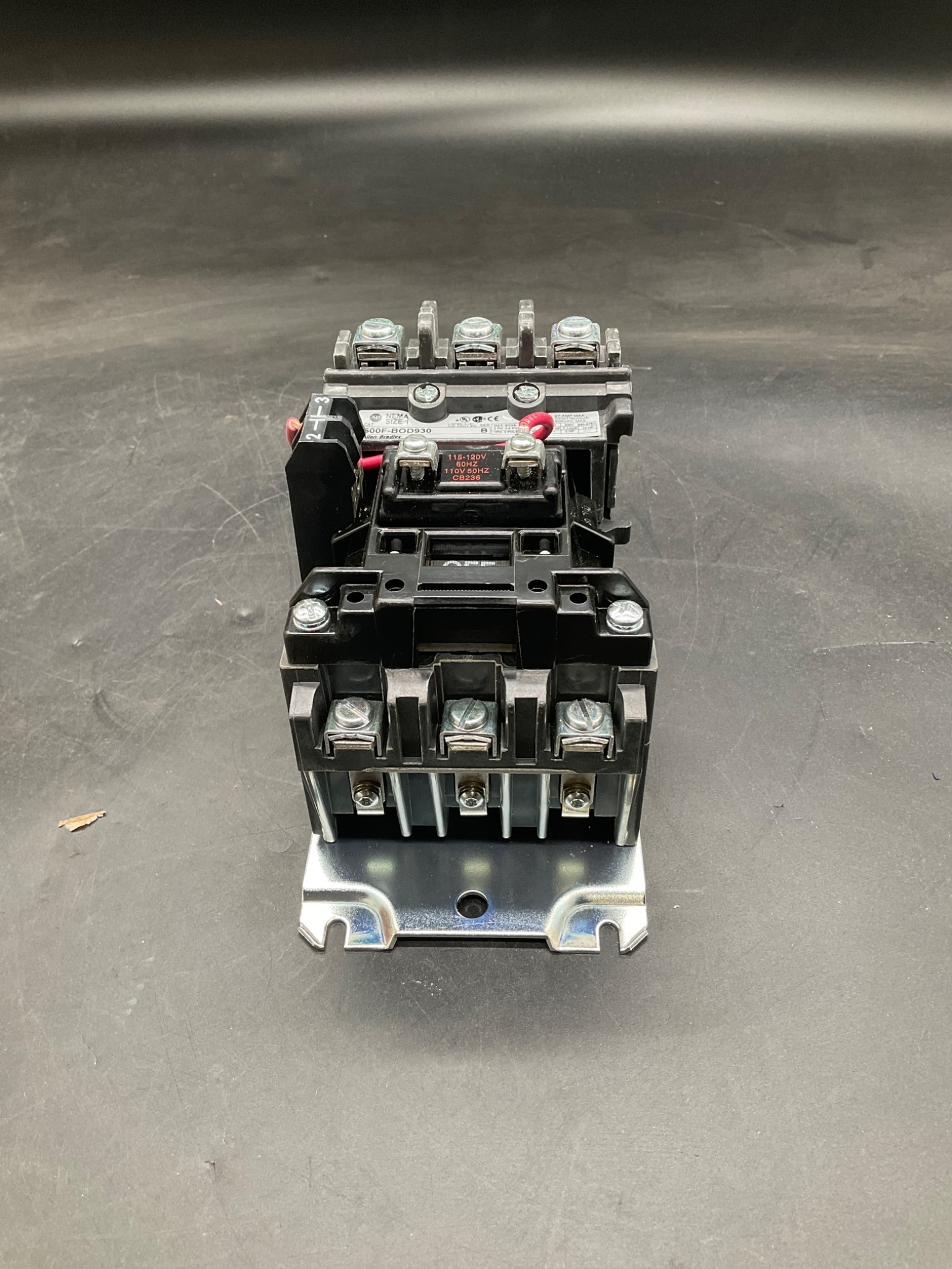 ALLEN BRADLEY 500F-BOD930 AC Contactor Series B NEW 3