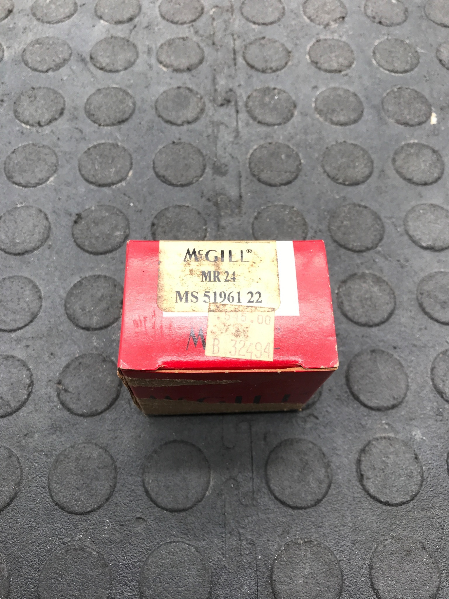 MCGILL MR24 Cam Follower Needle Roller Bearing NEW 1