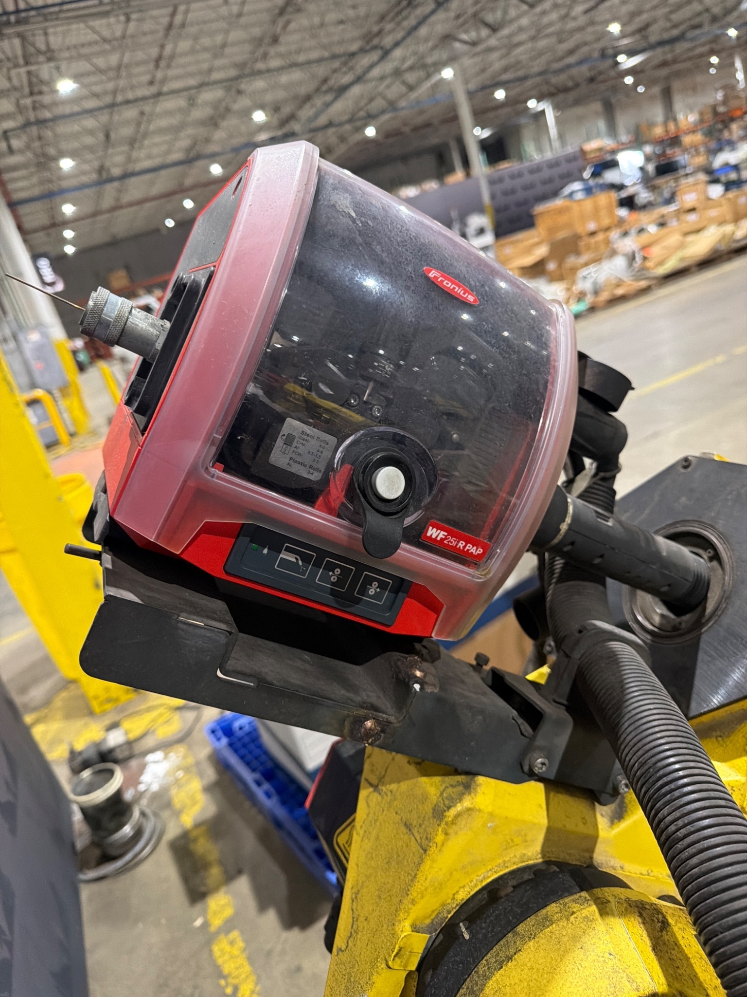 FANUC ArcMate 120iC Robot Complete w/ R‑30iB Controller & Fronius Welding System 9