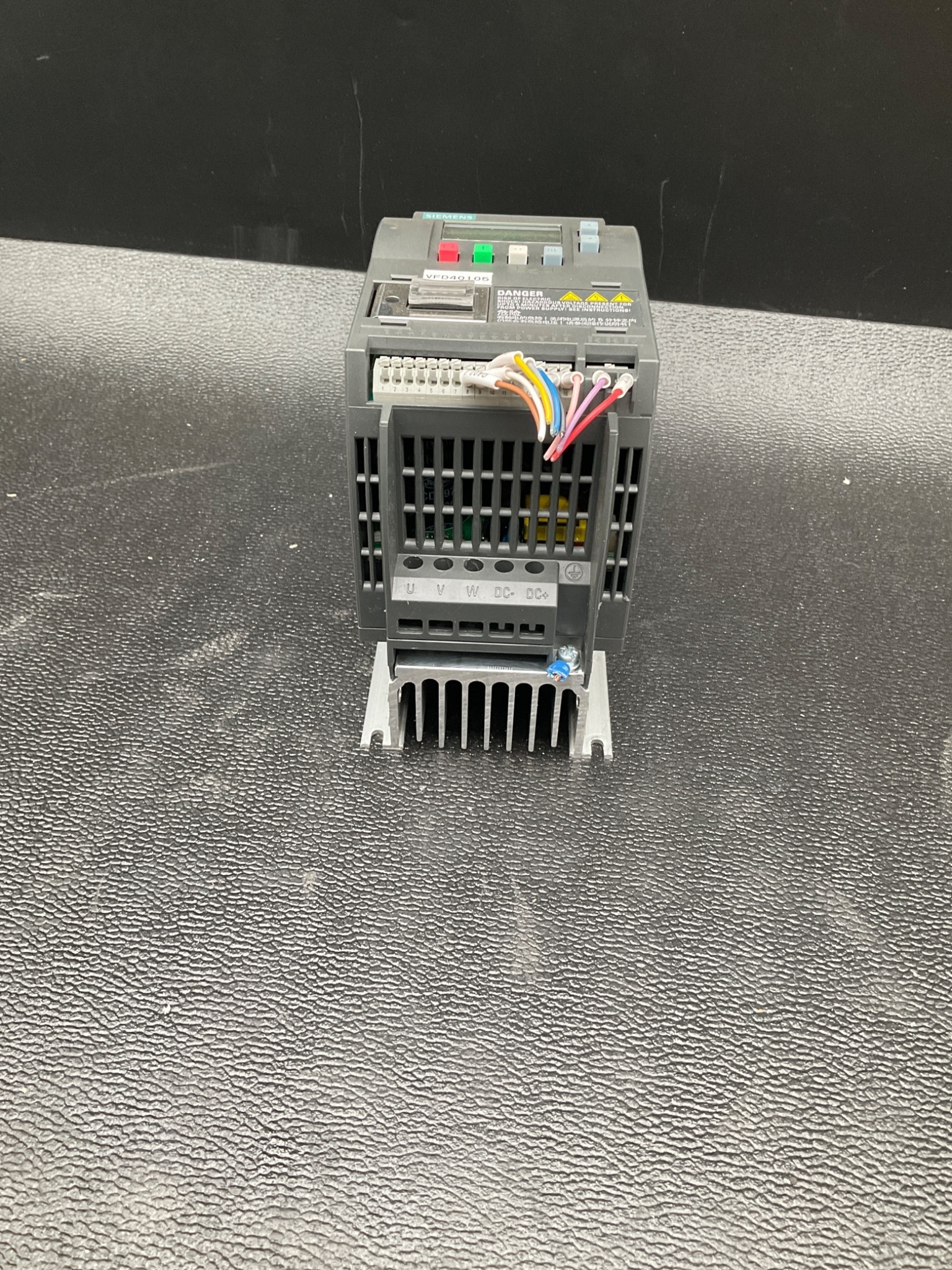 SIEMENS 6SL3210-5BE13-7CV0 SINAMICS V20 Variable Frequency Drive USED 6