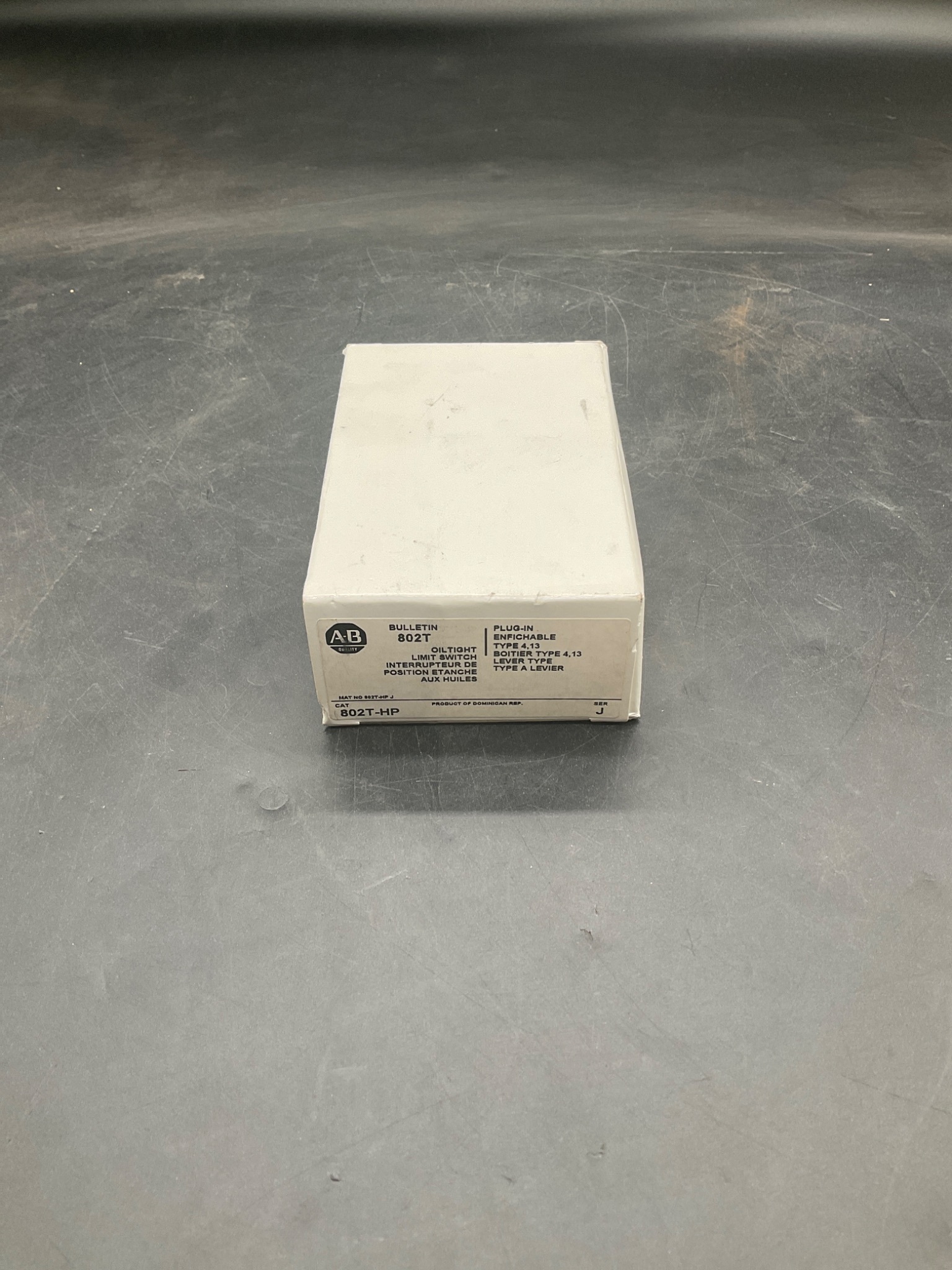 ALLEN BRADLEY 802T-HP Oiltight Limit Switch NEW 0