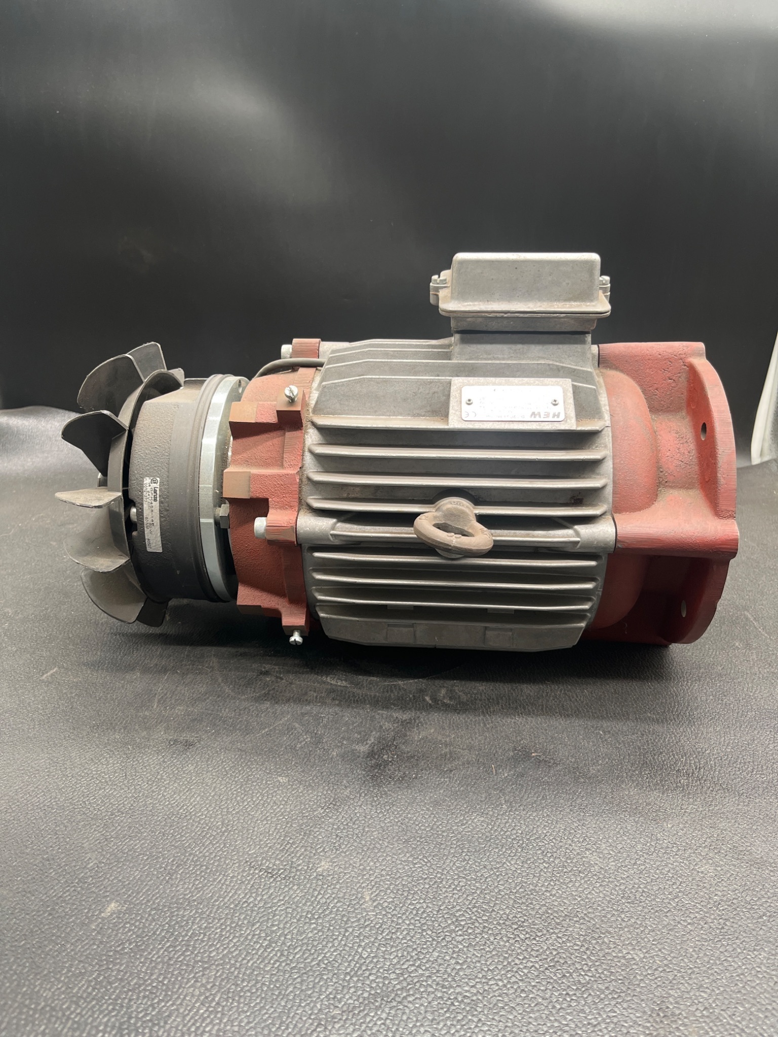 HEW RF 112M/4K-B60 4.0 kW 3 Phase AC Motor USED 3