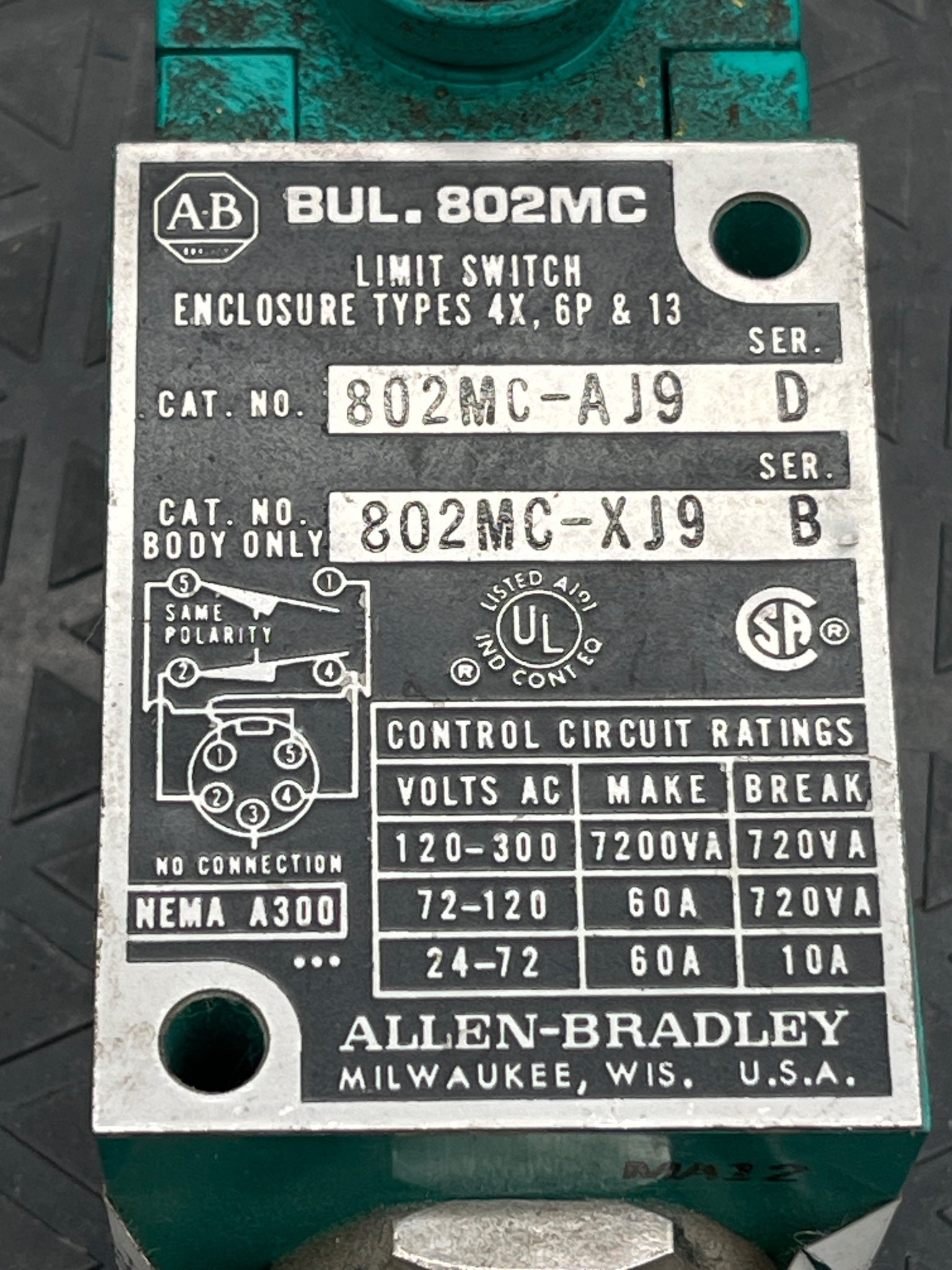 ALLEN‑BRADLEY 802MC‑AX Limit Switch USED 4