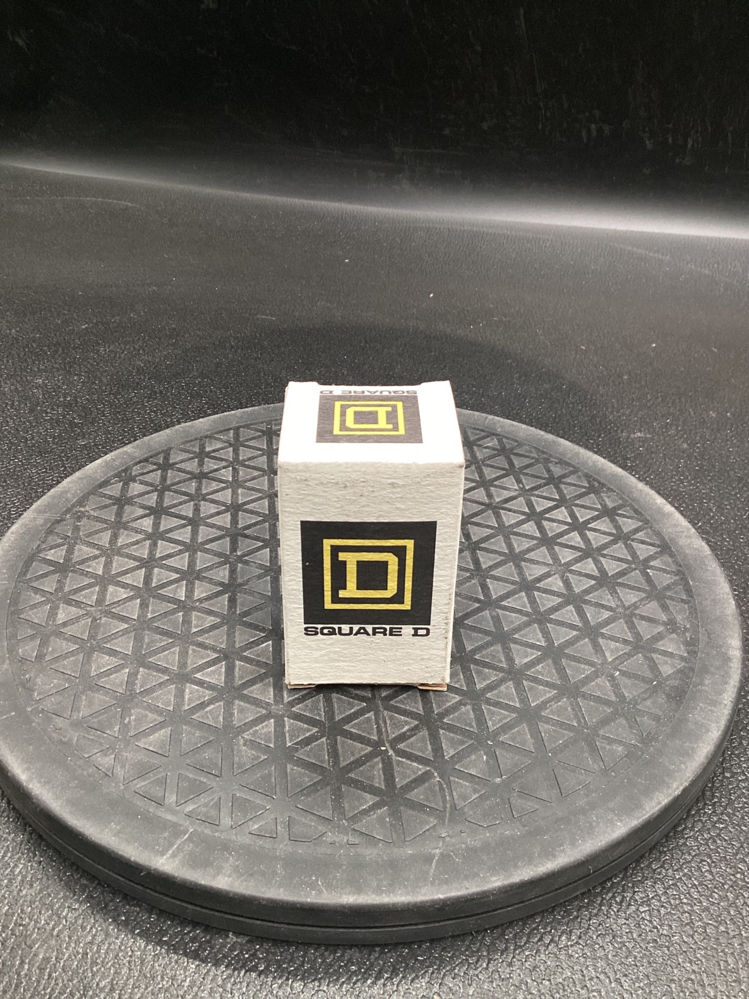 SQUARE D 8501NR42 Relay Socket Front Wired RS42 Series NEW 1