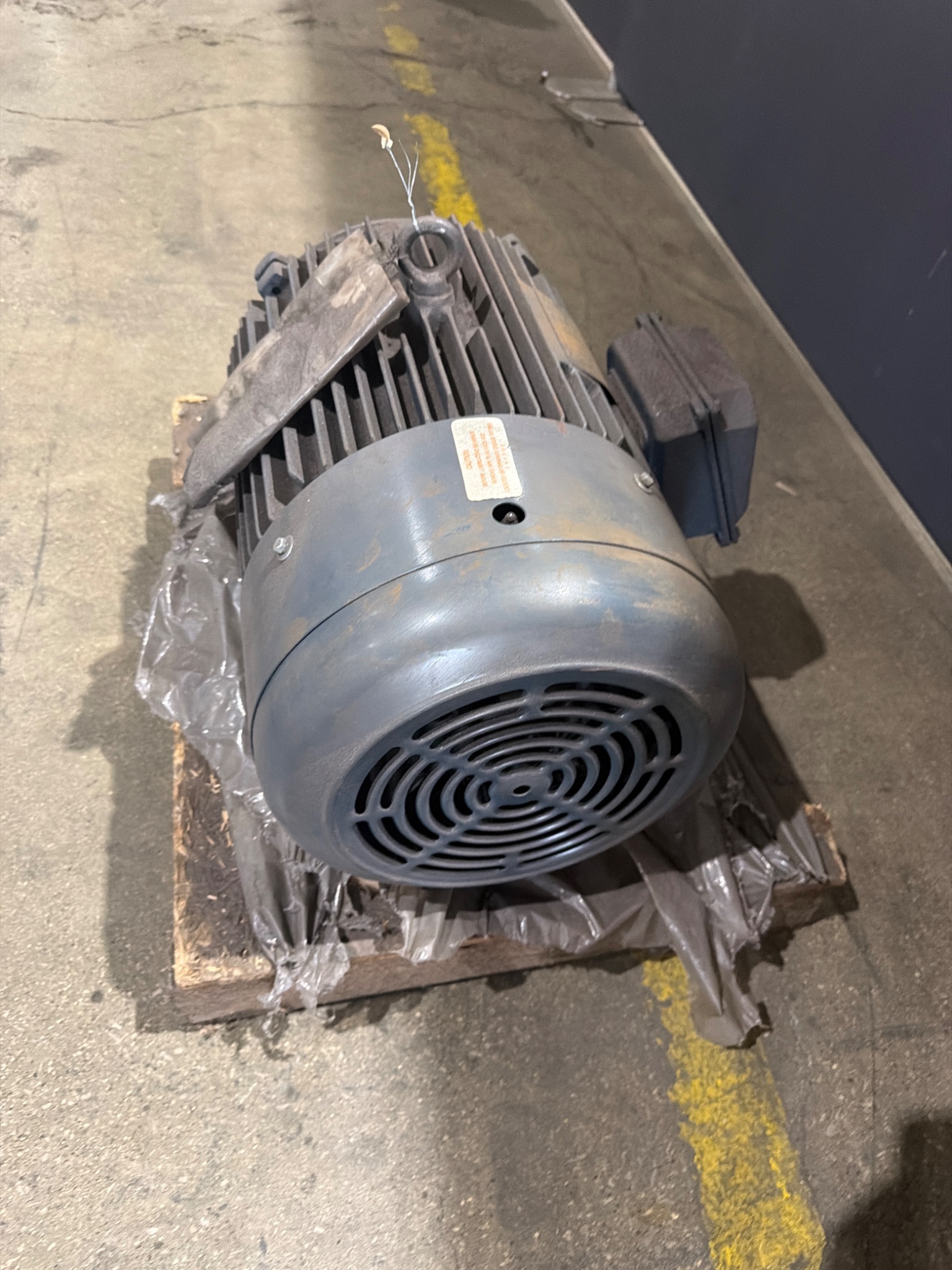 MARATHON ELECTRIC E983B 30 HP AC Motor 208-230/460V 3PH TEFC USED 1