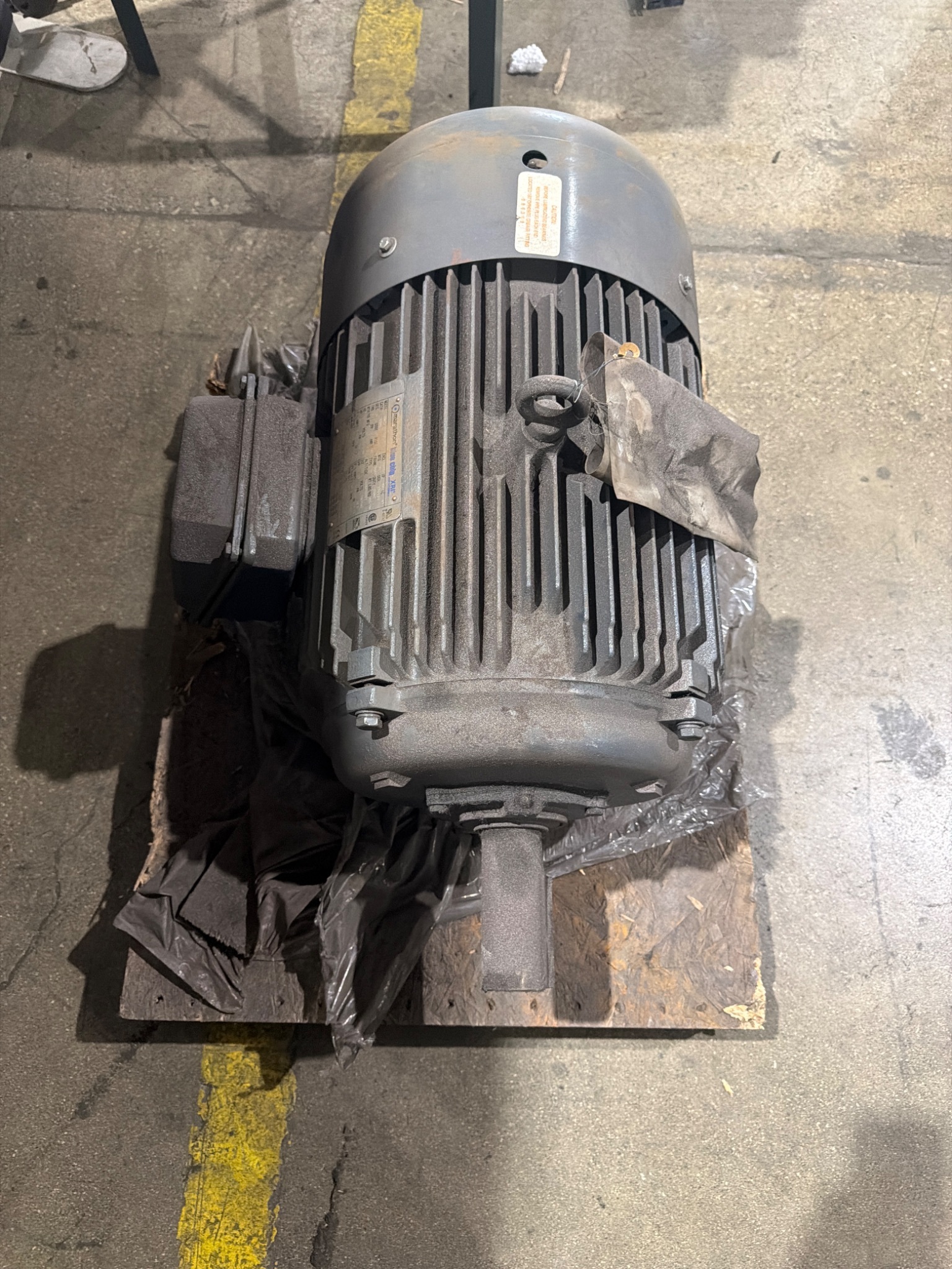 MARATHON ELECTRIC E983B 30 HP AC Motor 208-230/460V 3PH TEFC USED 2