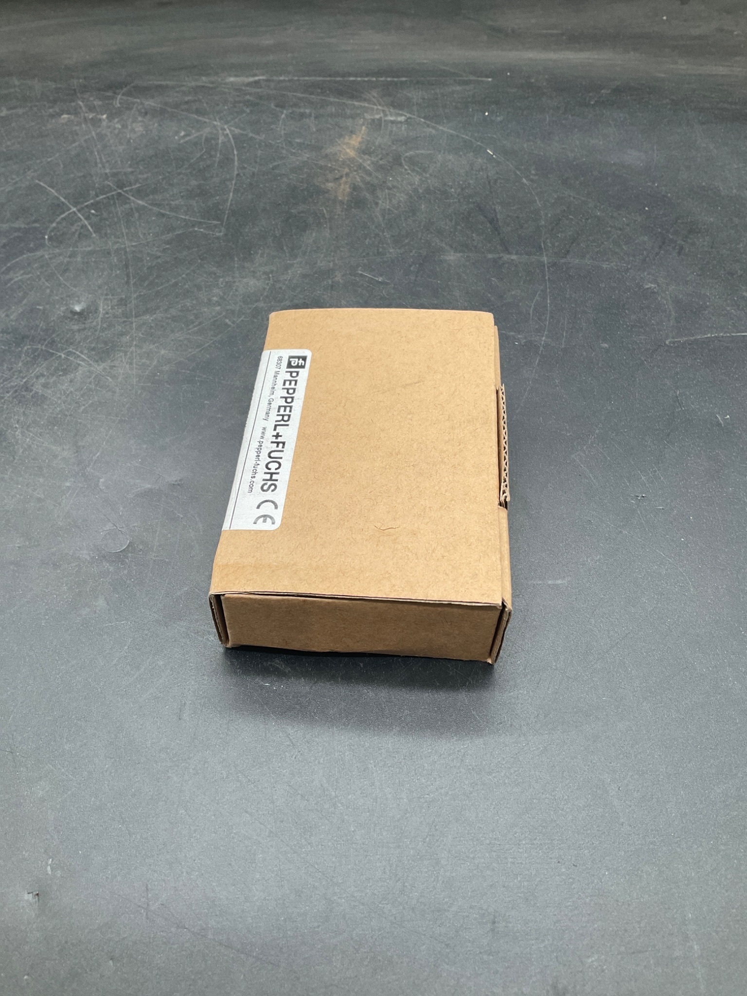 PEPPERL+FUCHS GL20-RT/32/40A/98A Photoelectric Sensor NEW 2