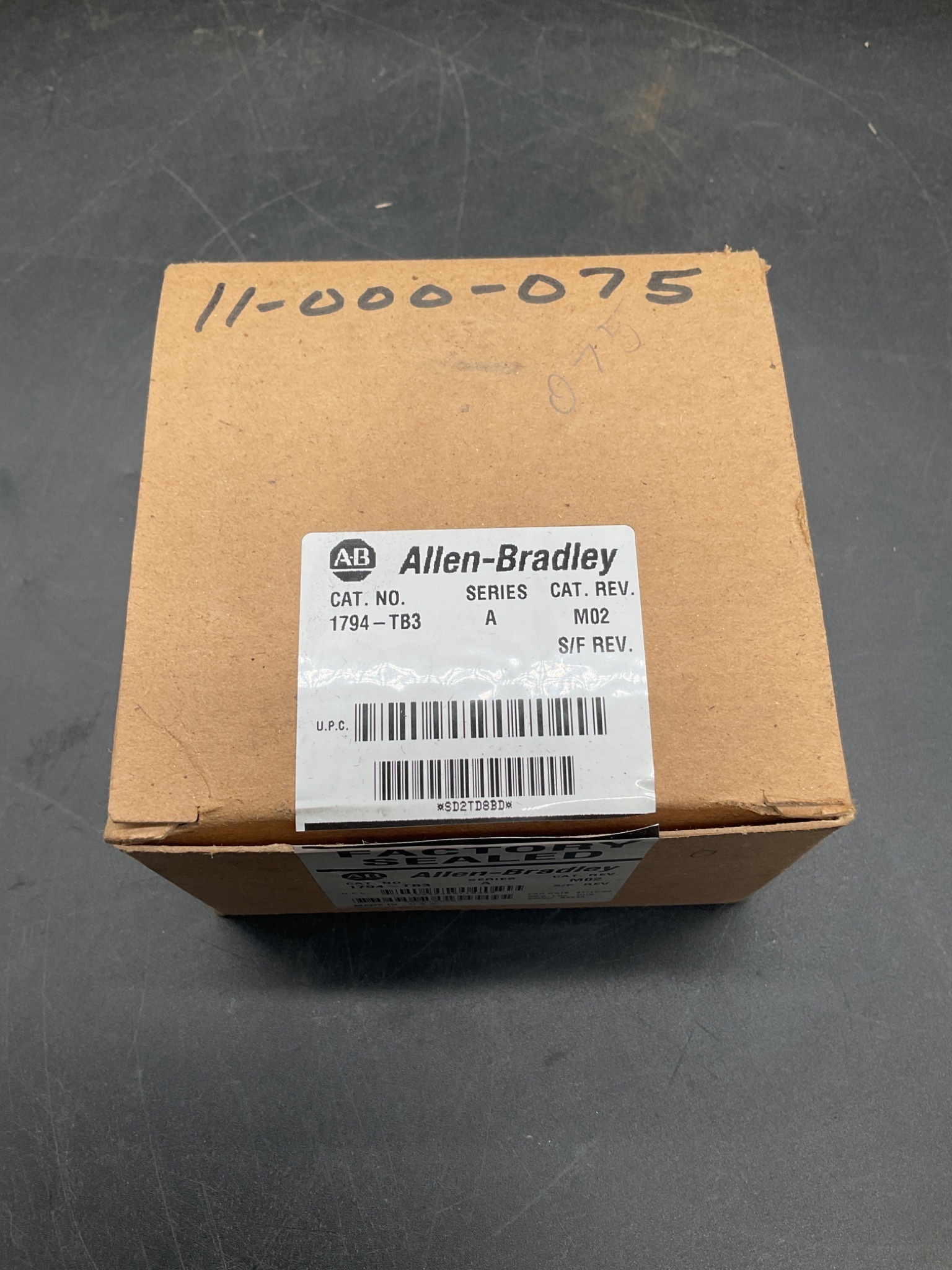 ALLEN-BRADLEY 1794-TB3 FLEX I/O Terminal Base Unit NEW 0