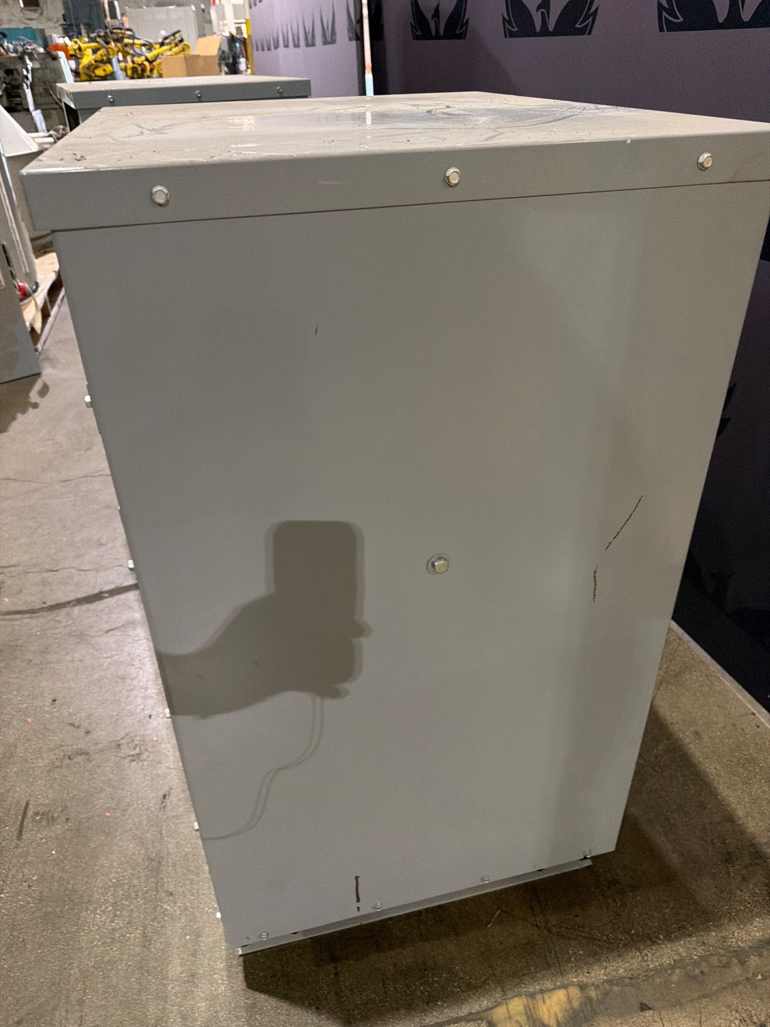 EATON V48M28T7516 75 kVA Dry Type Distribution Transformer USED 1