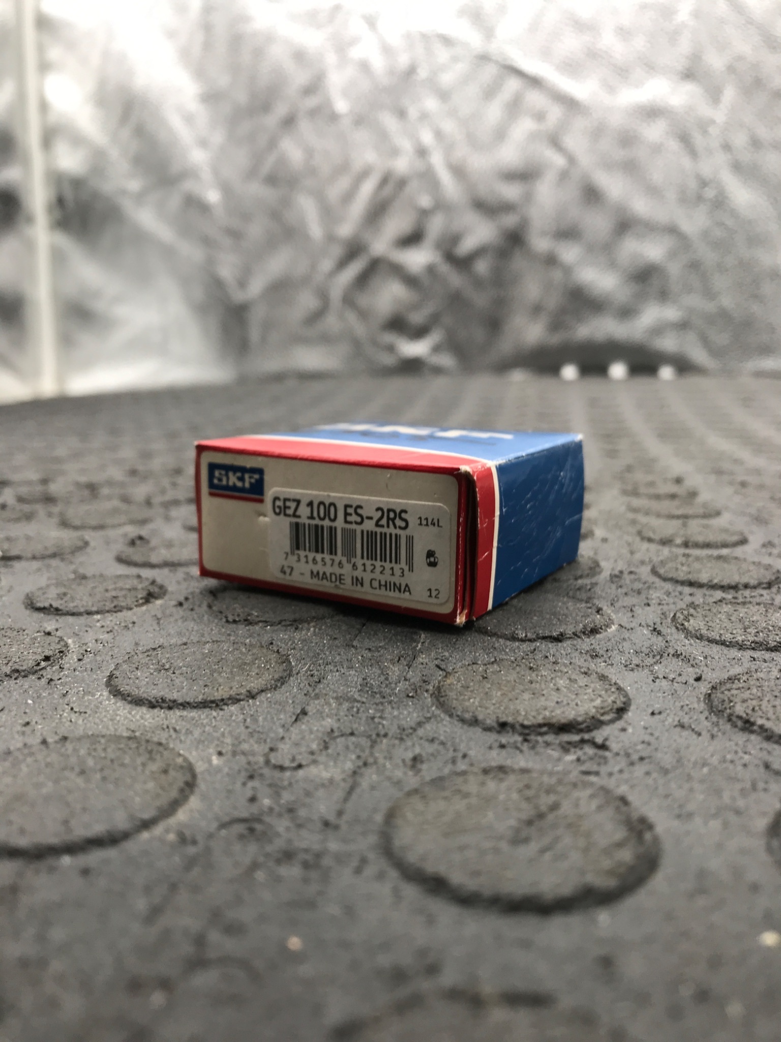 SKF GEZ 100 ES-2RS Spherical Plain Bearing 100mm Sealed NEW 1