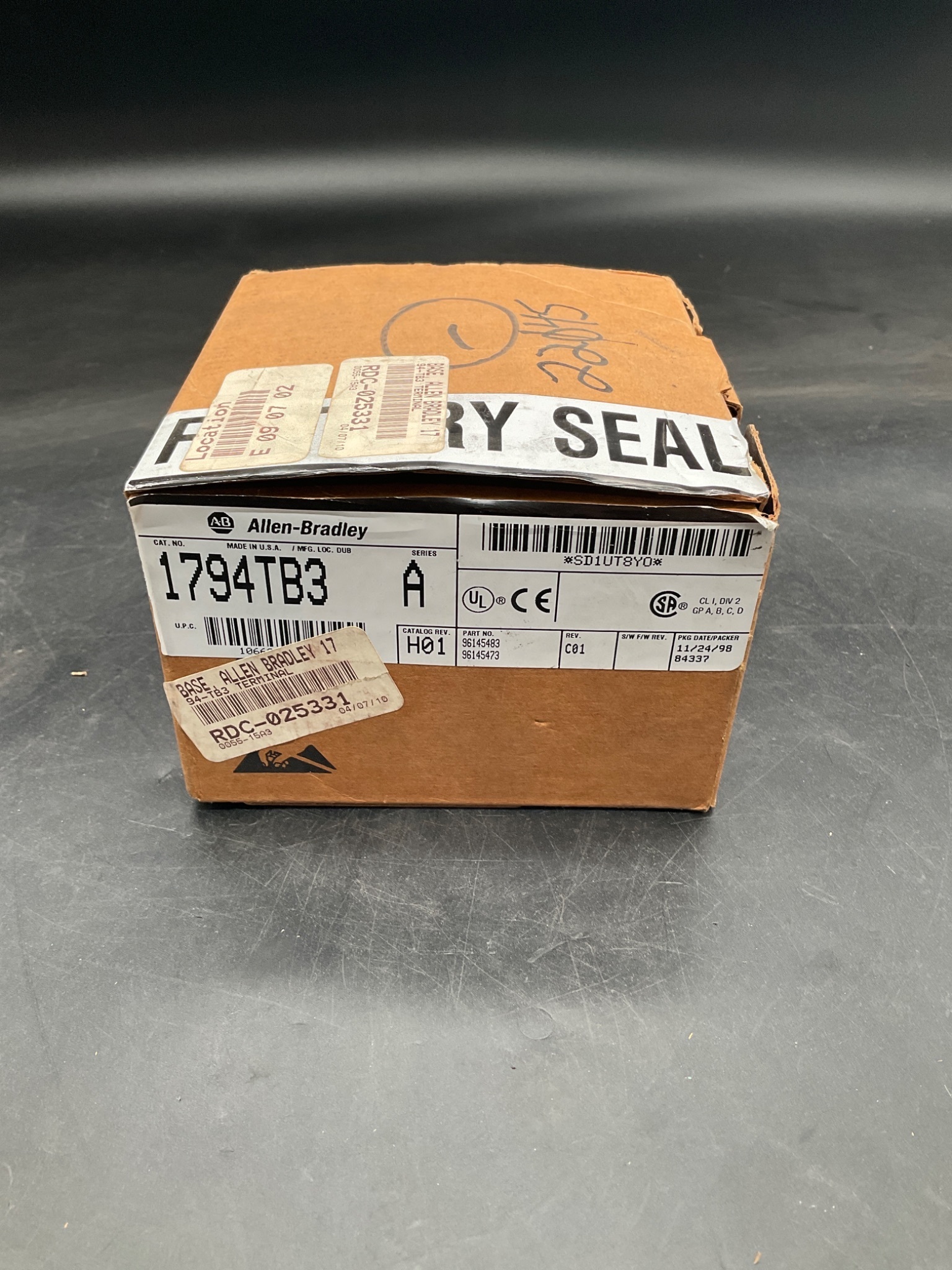 ALLEN-BRADLEY 1794-TB3 FLEX I/O Terminal Base Unit Series A NEW 0
