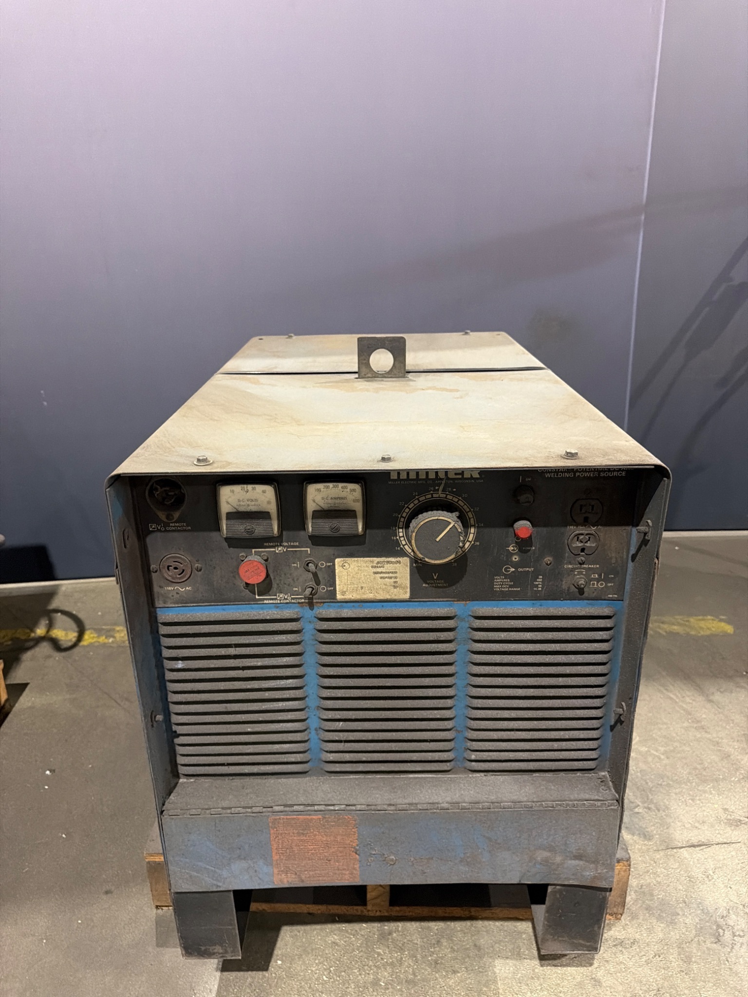 MILLER DELTAWELD 450 DC Welding Power Source USED 0