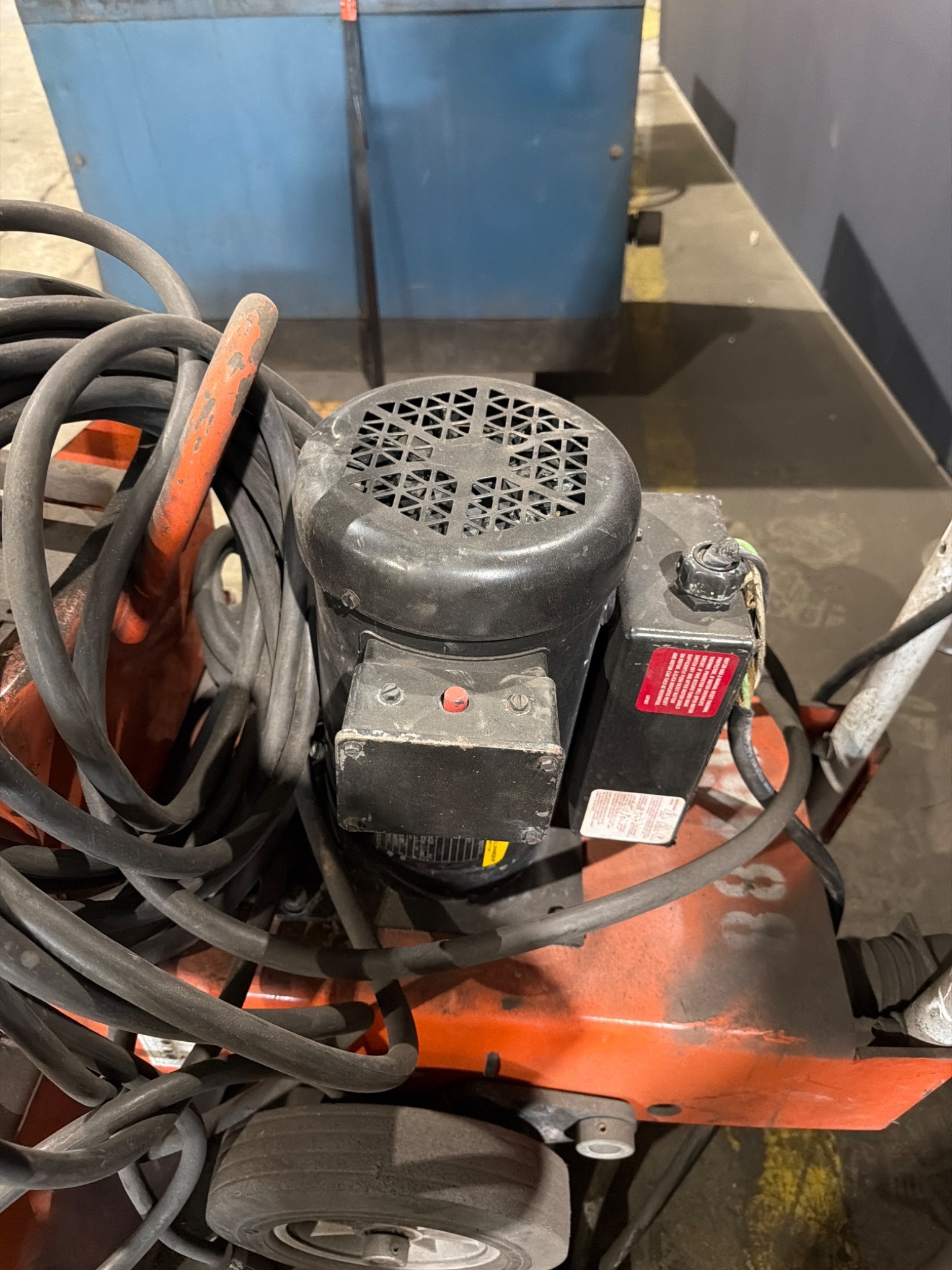 DIAMOND PRODUCTS CORE CUT Walk-Behind Floor Grinder 3HP USED 5