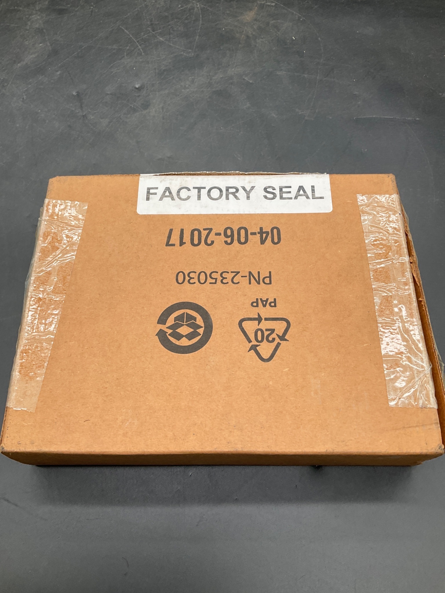 ALLEN-BRADLEY 1756-IF8 Analog Input Module Series A NEW 3