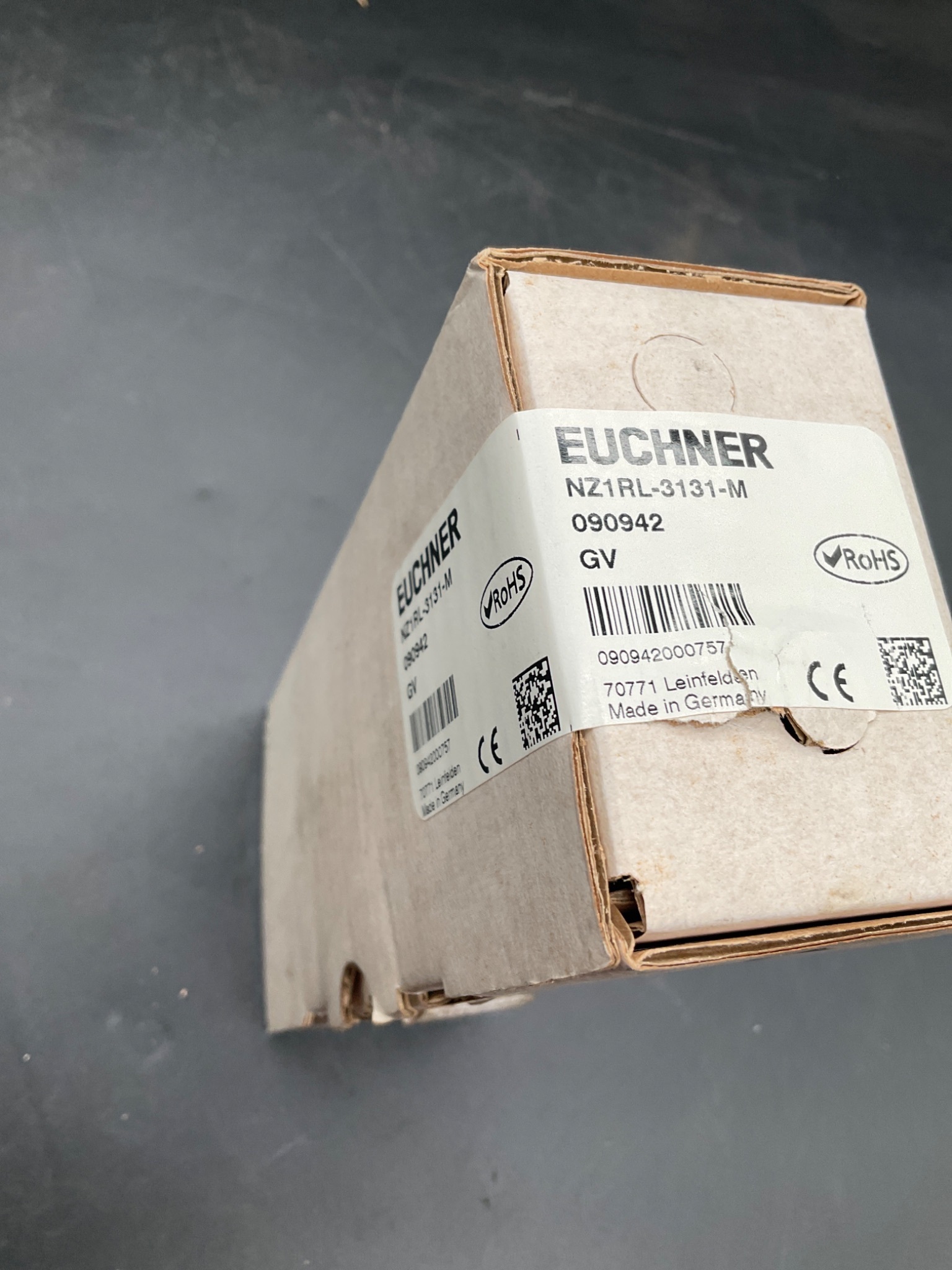 EUCHNER NZ1RL-3131-M Safety Interlock Switch NEW 4