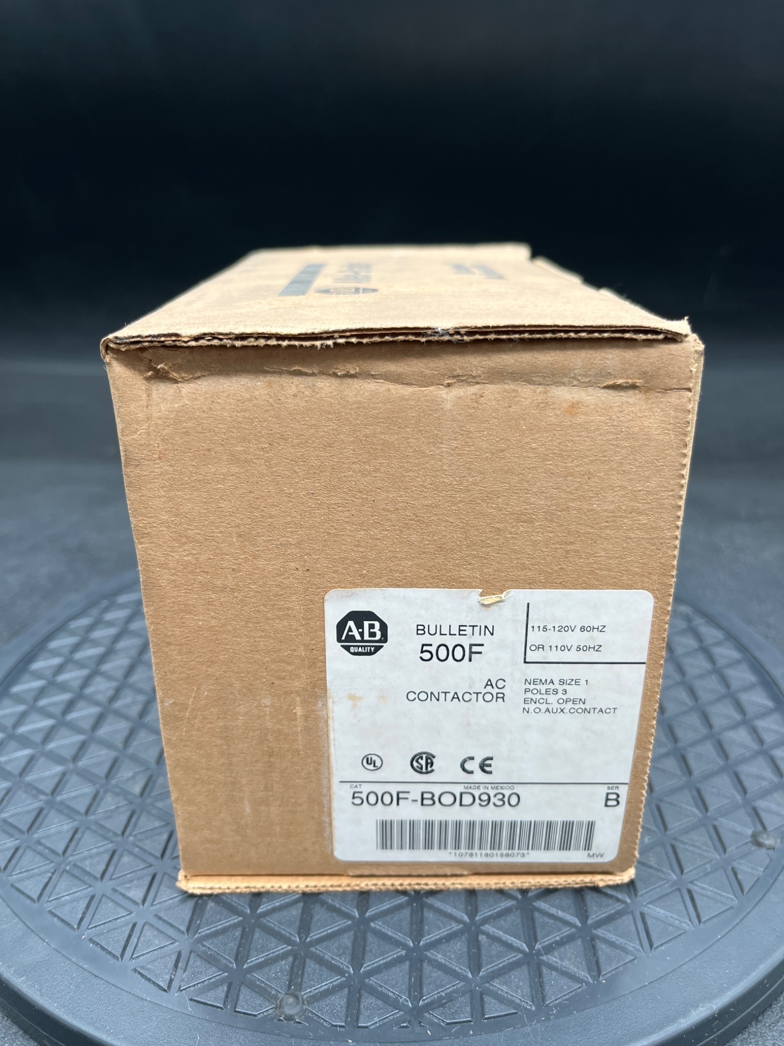 ALLEN-BRADLEY 500F-BOD930 Series B AC Contactor NEW 0