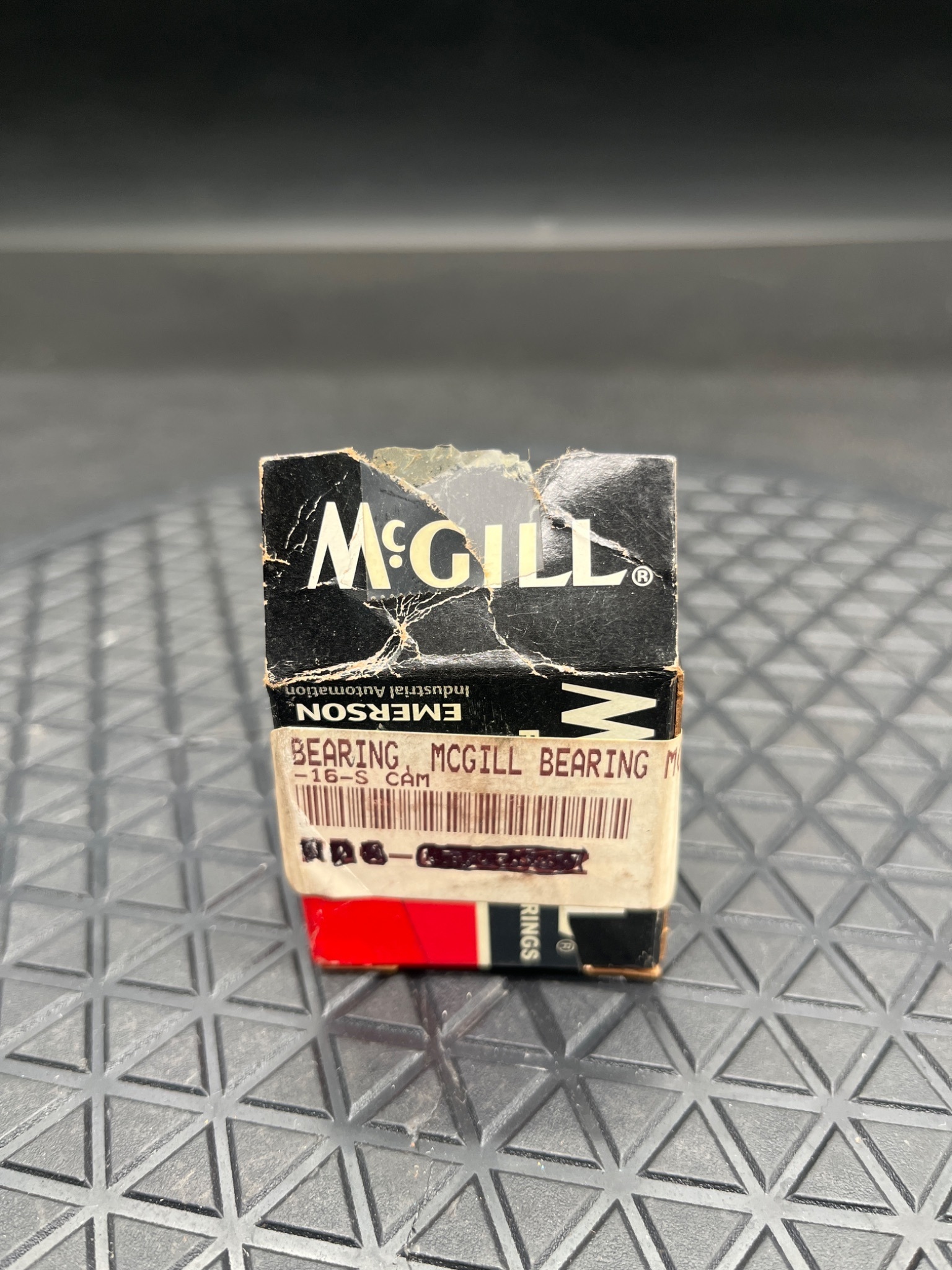 MCGILL MCF 16 S Cam Follower Bearing NEW 0