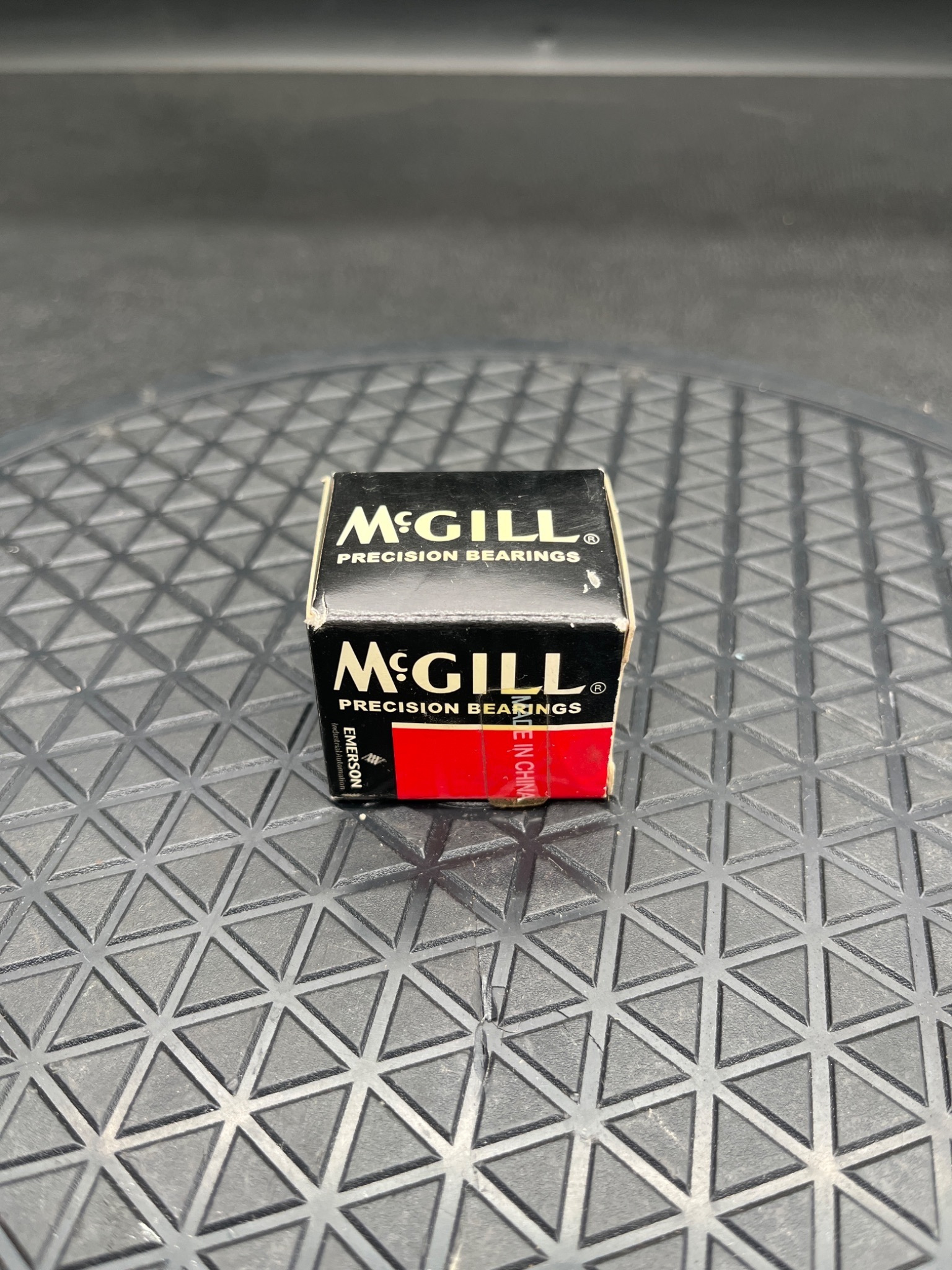 MCGILL MCF 19 S Cam Follower Bearing Sealed NEW 0