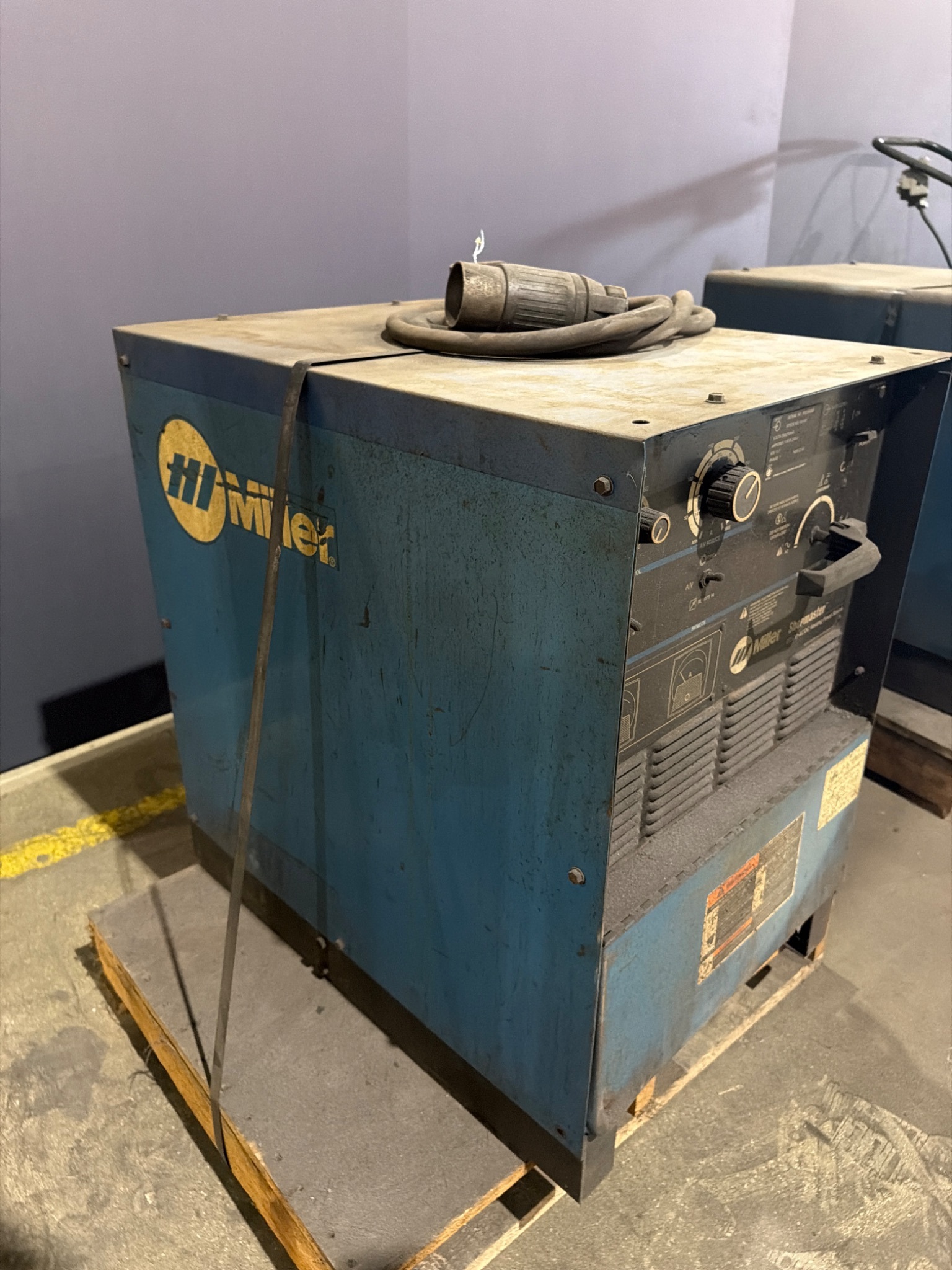 MILLER SHOPMASTER CC/CV AC/DC Welding Power Source USED 1