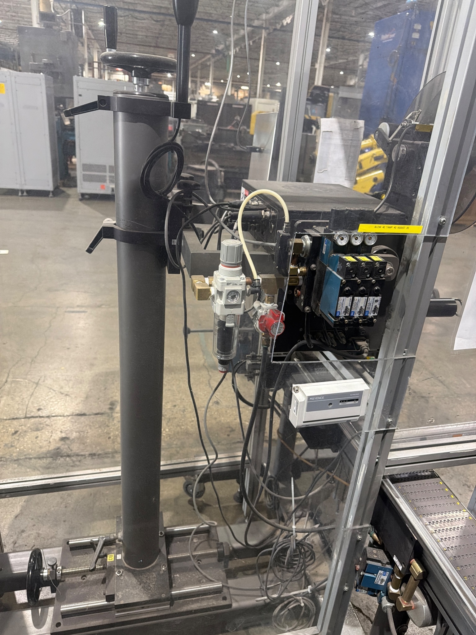 CTM Labeling Systems 360a-1733-1503 360 Series Label Applicator System USED 4