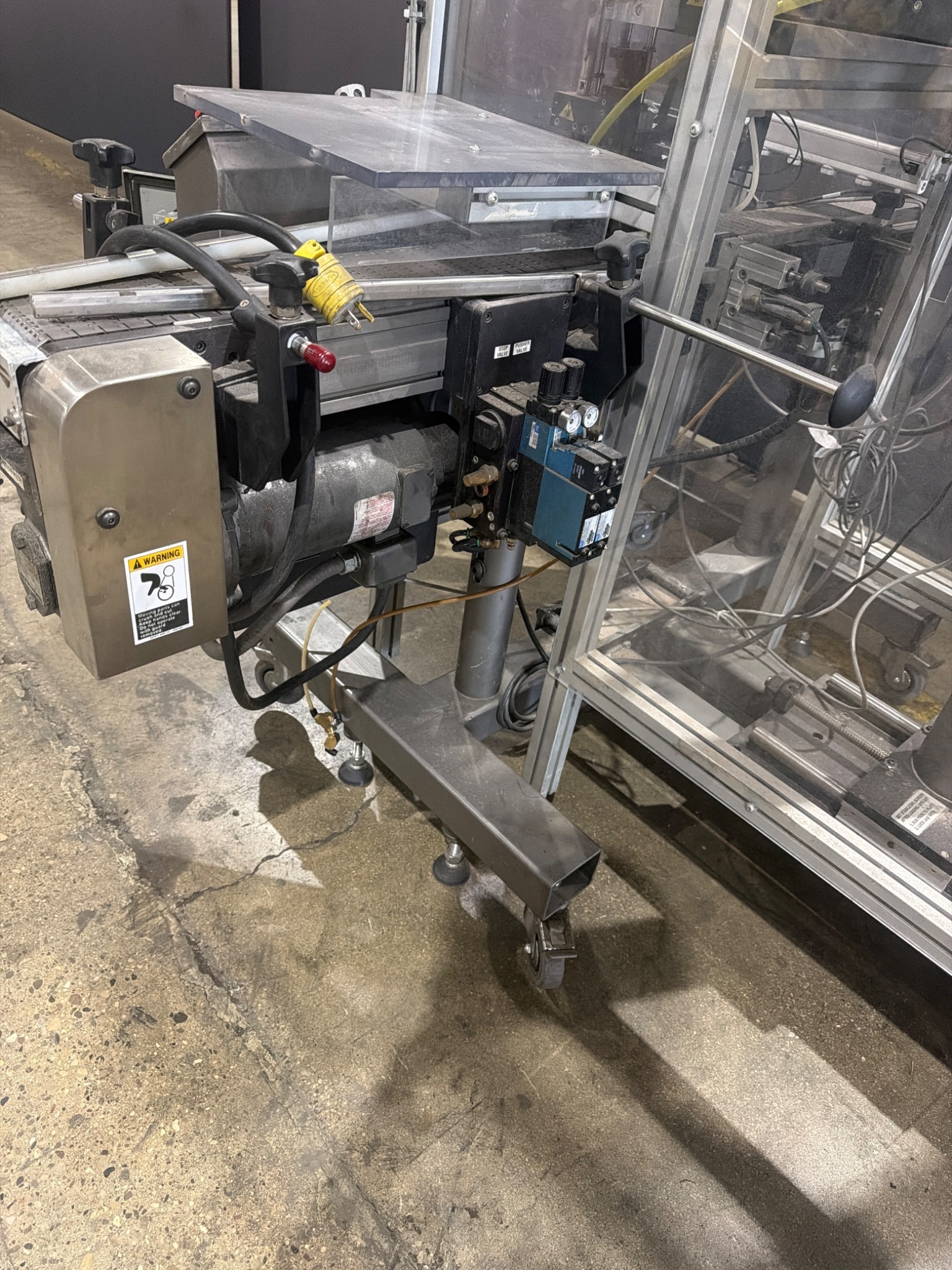 CTM Labeling Systems 360a-1733-1503 360 Series Label Applicator System USED 6
