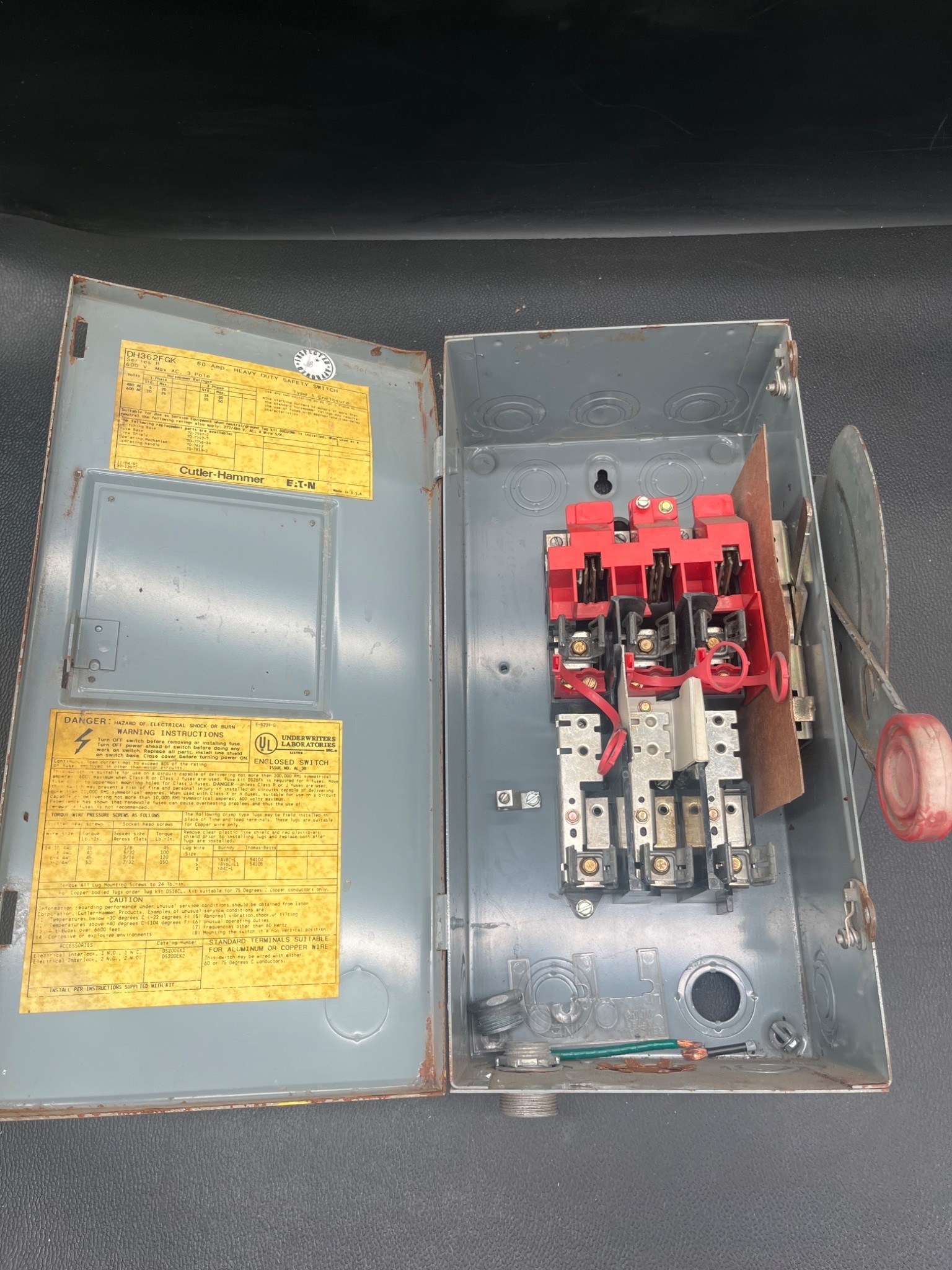 Cutler‑Hammer DH362FGK Heavy Duty Safety Switch USED 4