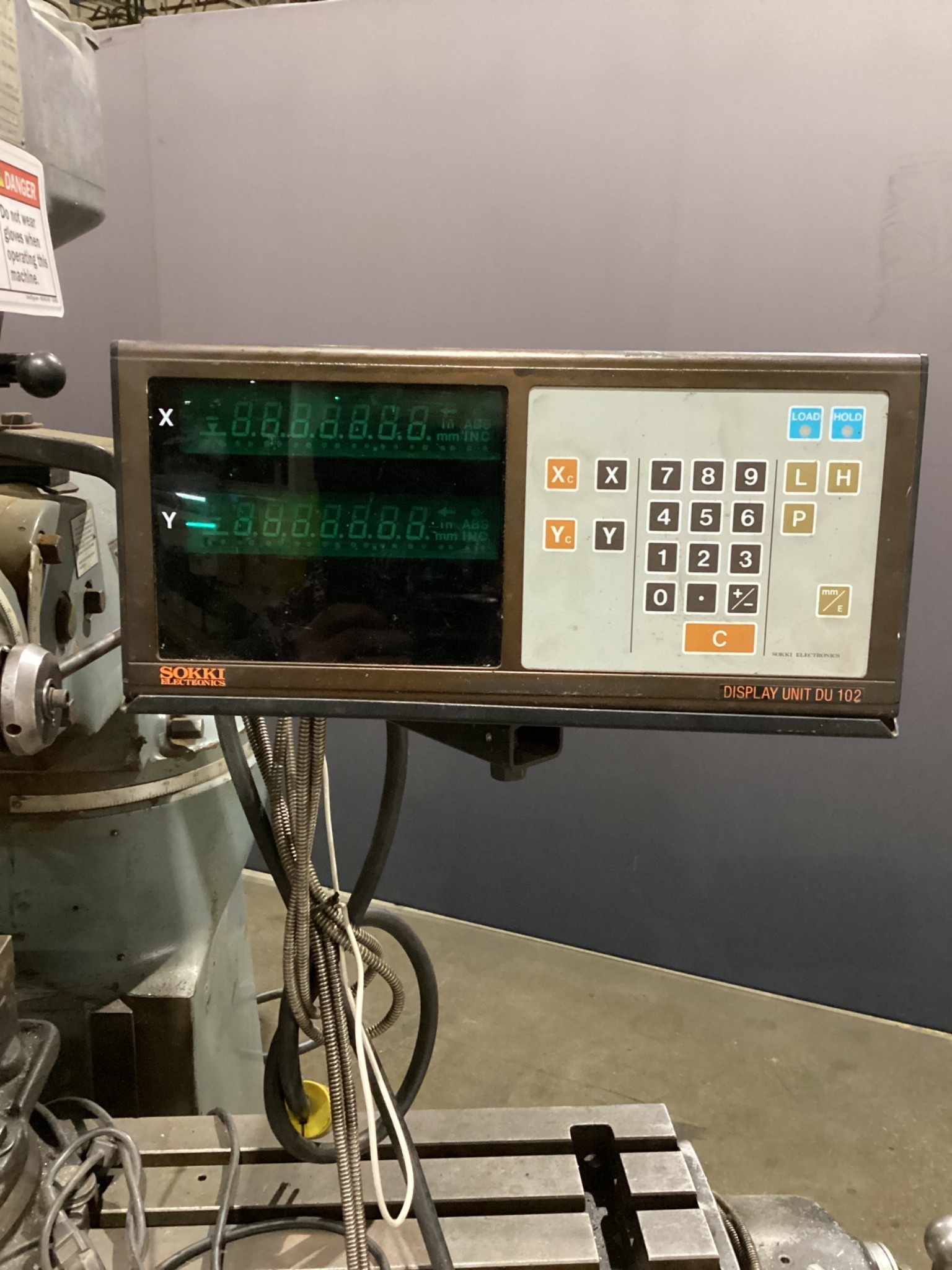 BRIDGEPORT SERIES I MILL USED 3