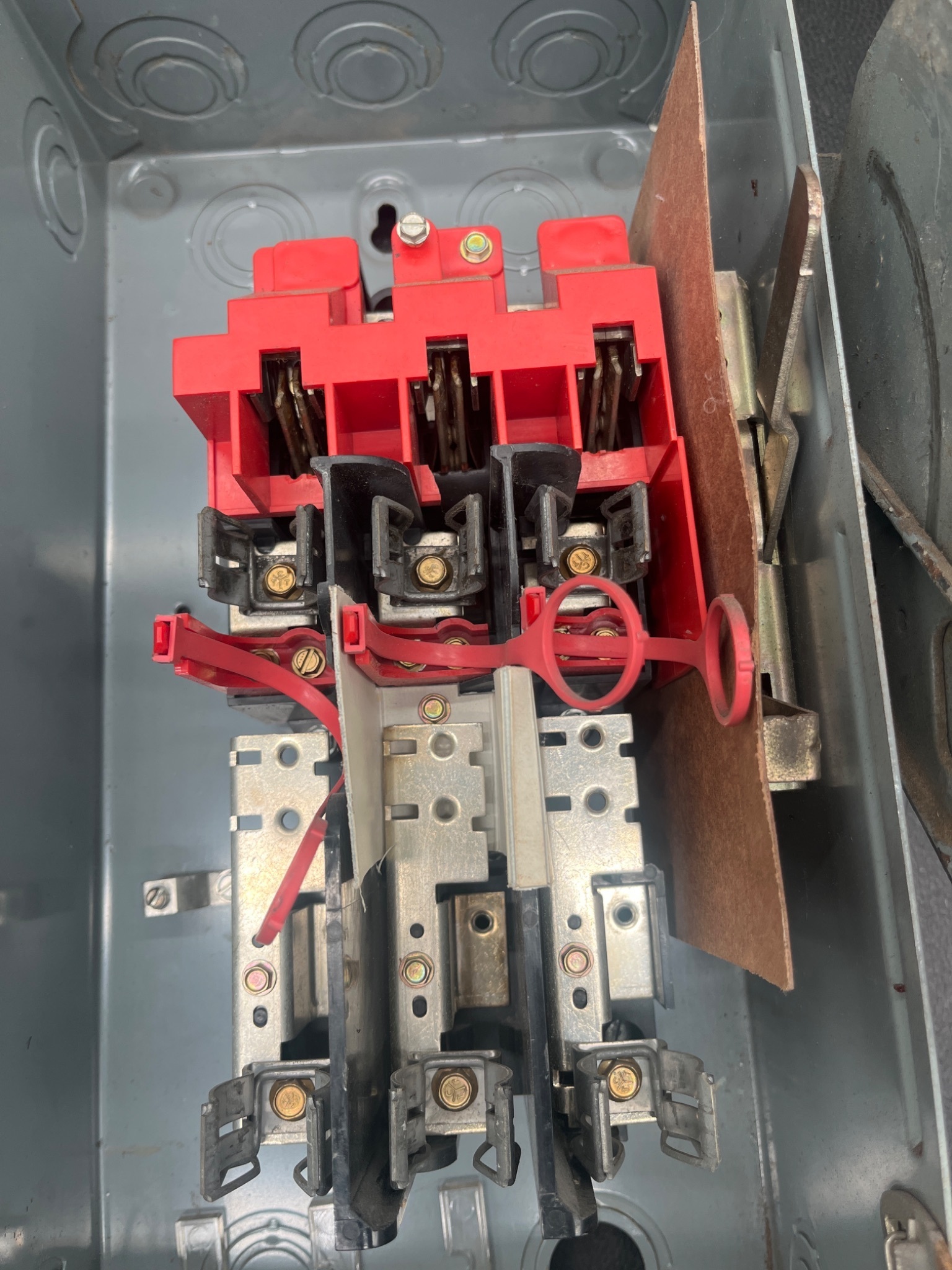 Cutler‑Hammer DH362FGK Heavy Duty Safety Switch USED 5
