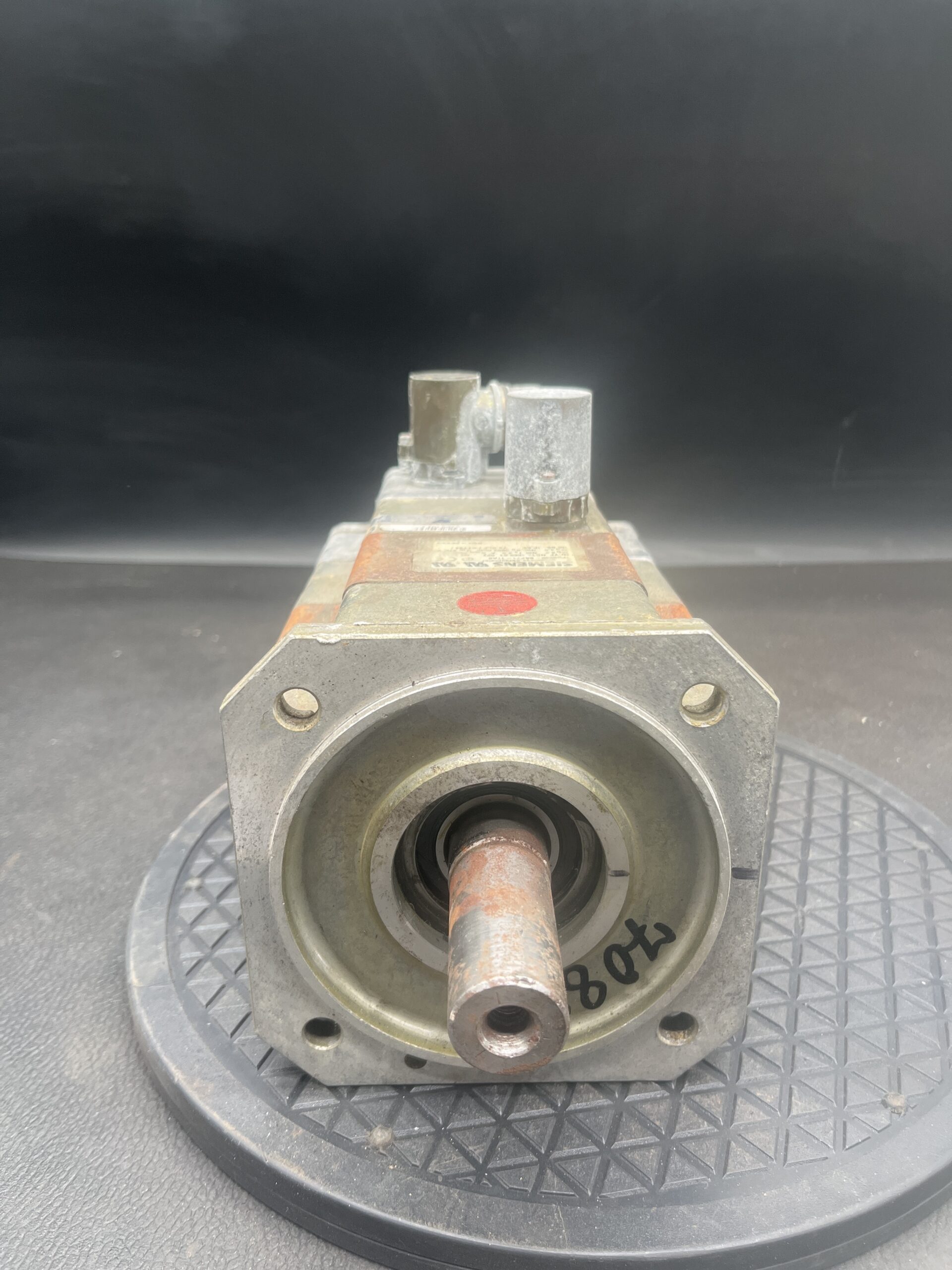 SIEMENS 1FK6060-6AF71-1TA0 Brushless Servo Motor USED 1