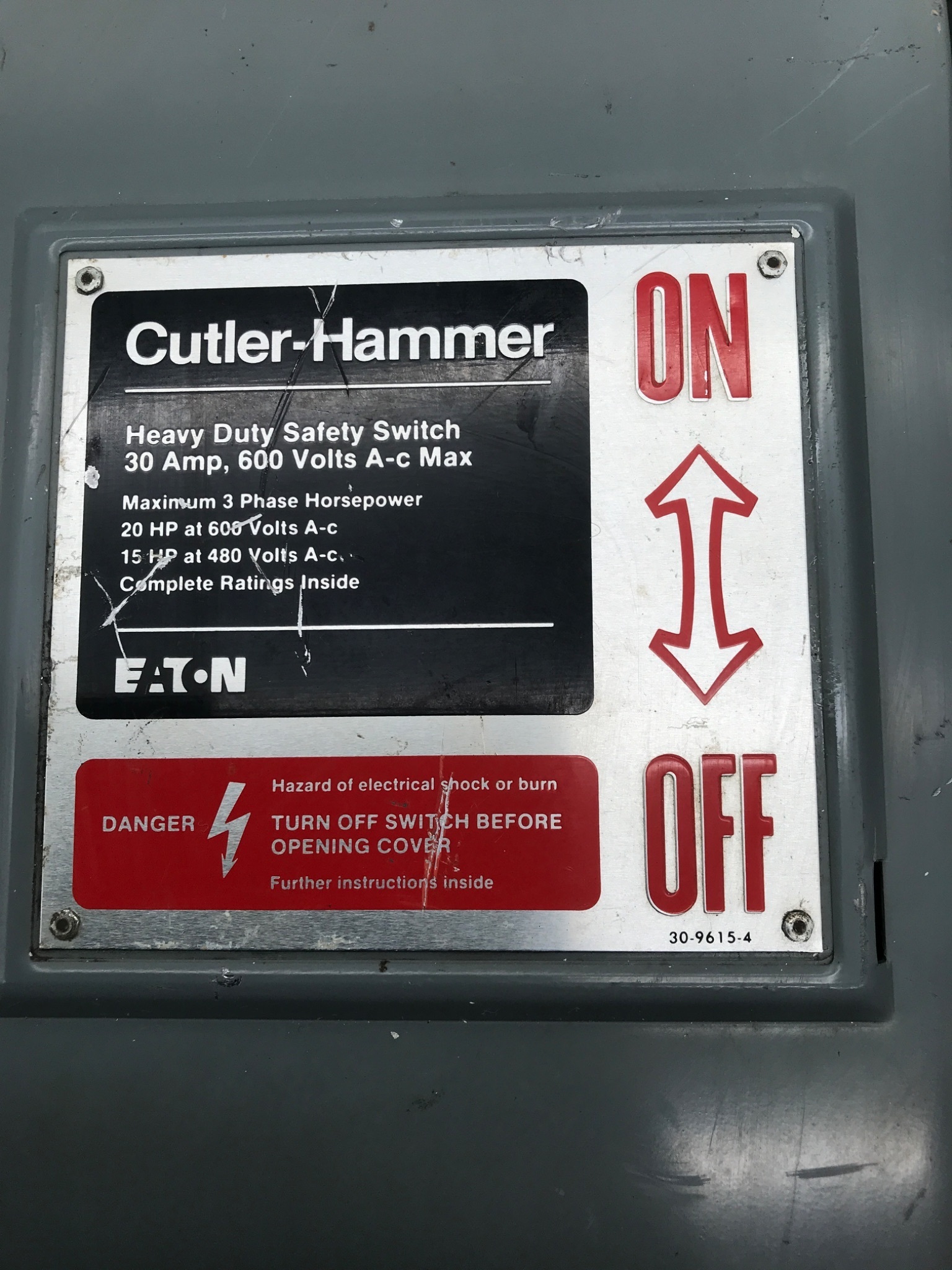 CUTLER‑HAMMER DH361FGK Heavy Duty Safety Switch USED 1