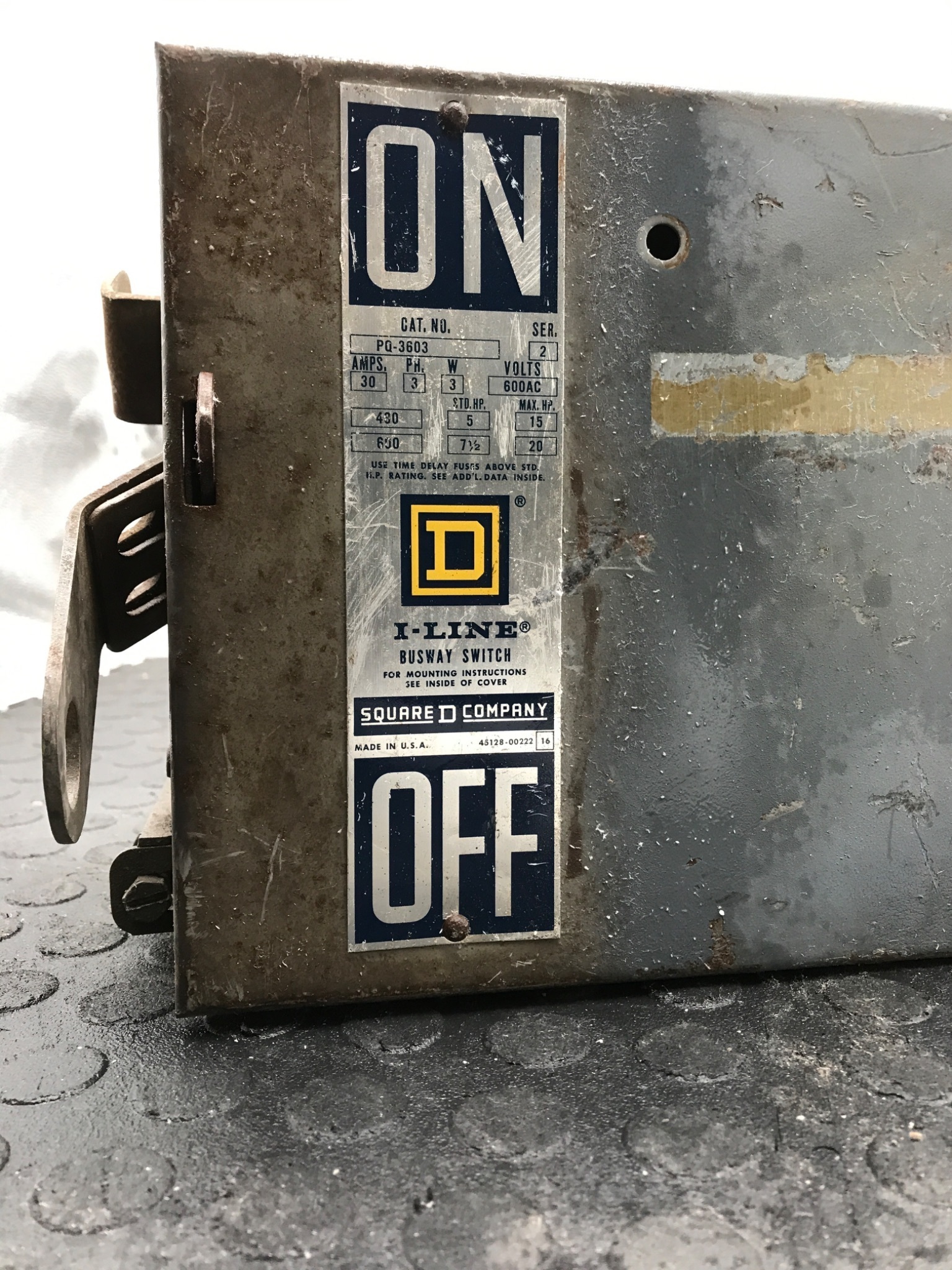 SQUARE D PQ‑3603 I‑LINE Busway Switch USED 1