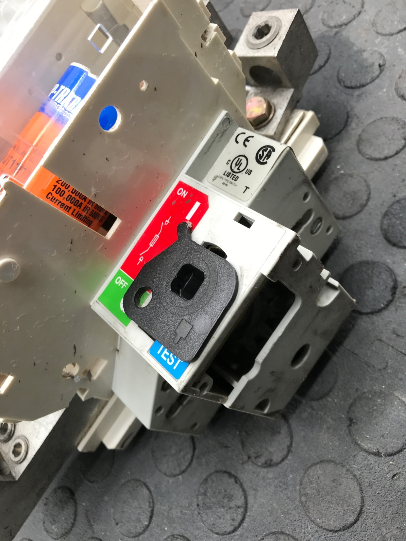 TELEMECANIQUE GS1 MU 3 Fused Switch‑Disconnector USED 4
