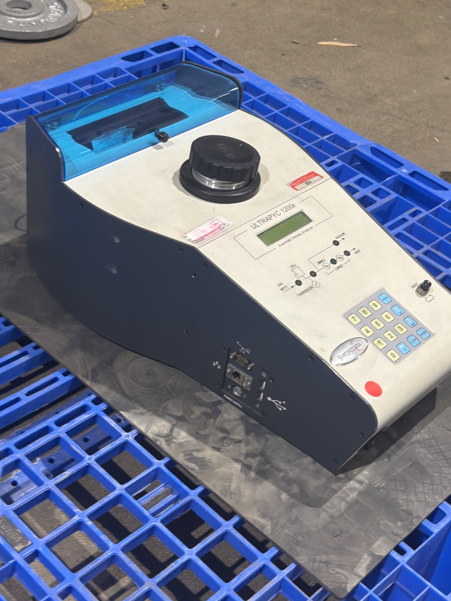 Quantachrome Ultrapyc 1200e Automatic Gas Pycnometer - PARTS ONLY 1
