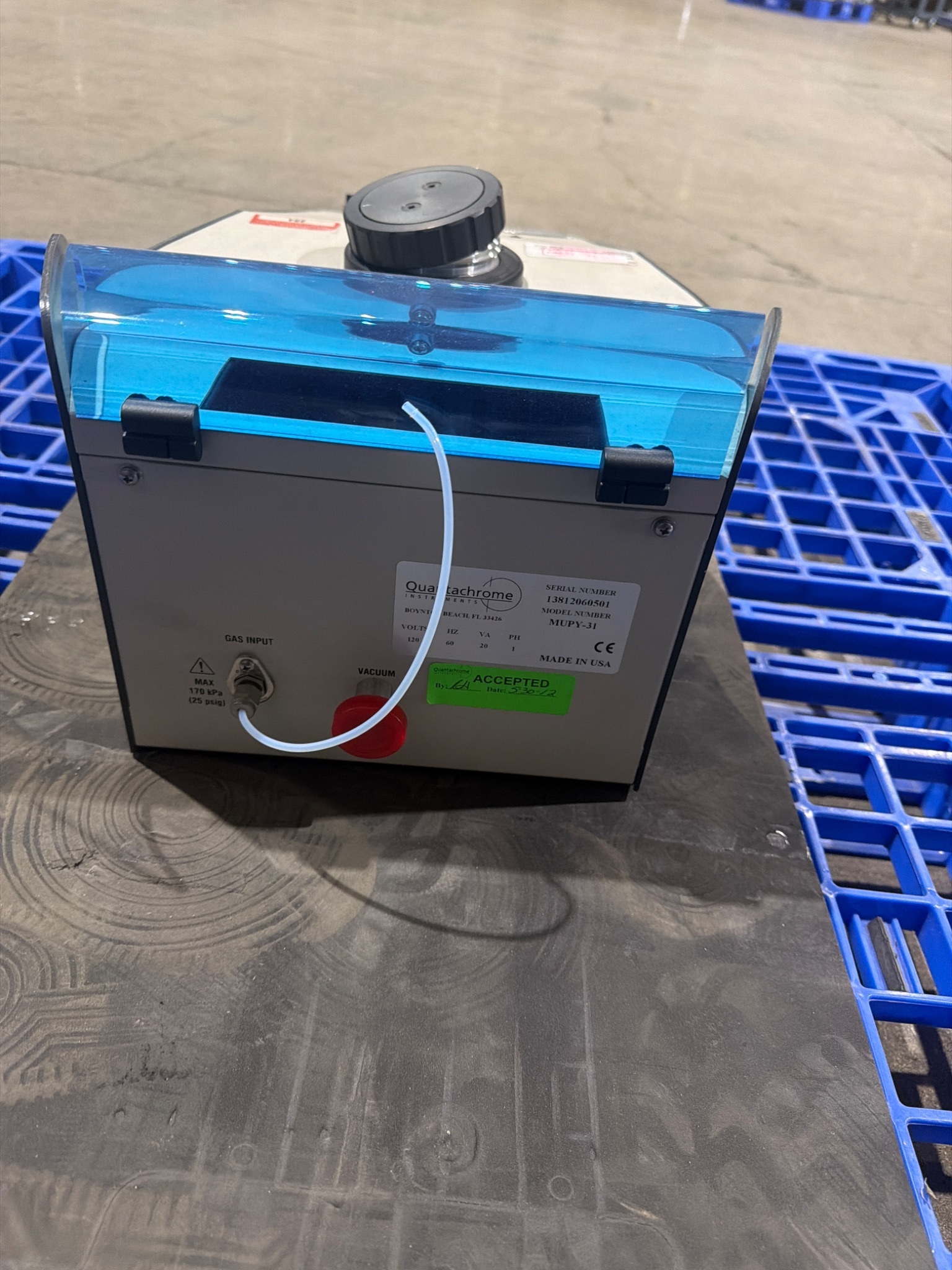 Quantachrome Ultrapyc 1200e Automatic Gas Pycnometer - PARTS ONLY 4