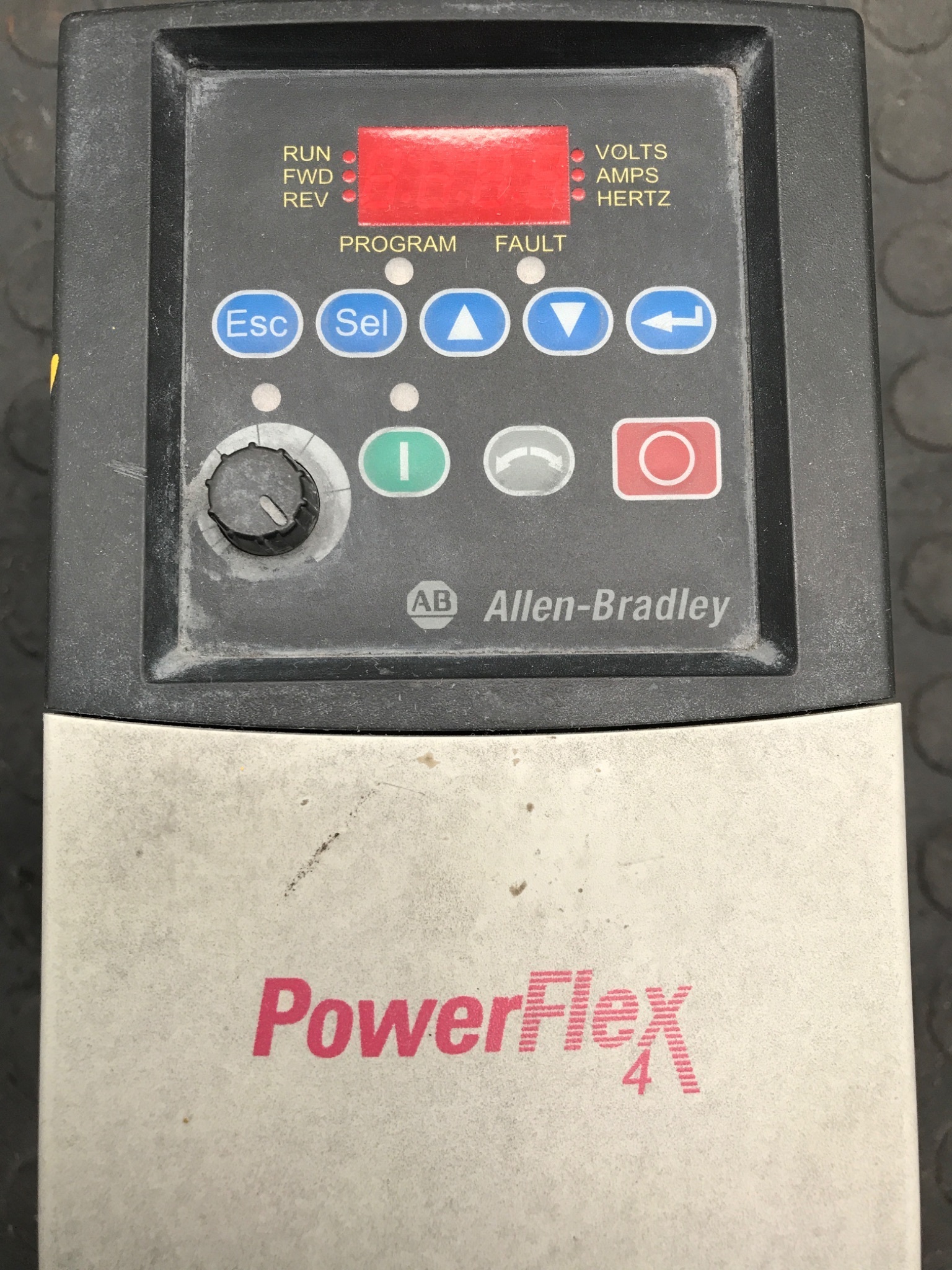 ALLEN‑BRADLEY 22A‑D8P7N104 PowerFlex 4 AC Drive USED 1