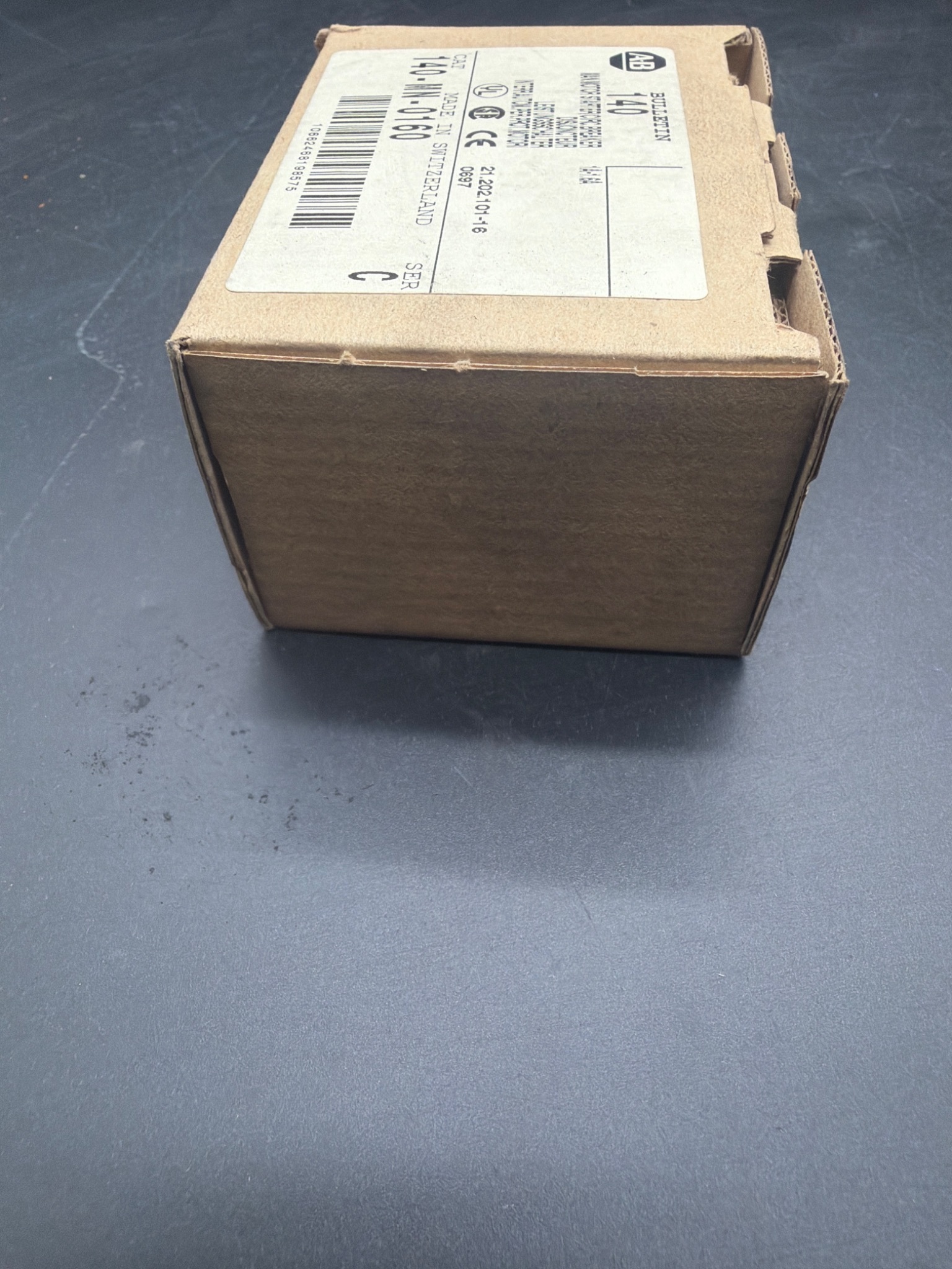 ALLEN‑BRADLEY 140‑MN‑0160 Manual Motor Starter NEW 2