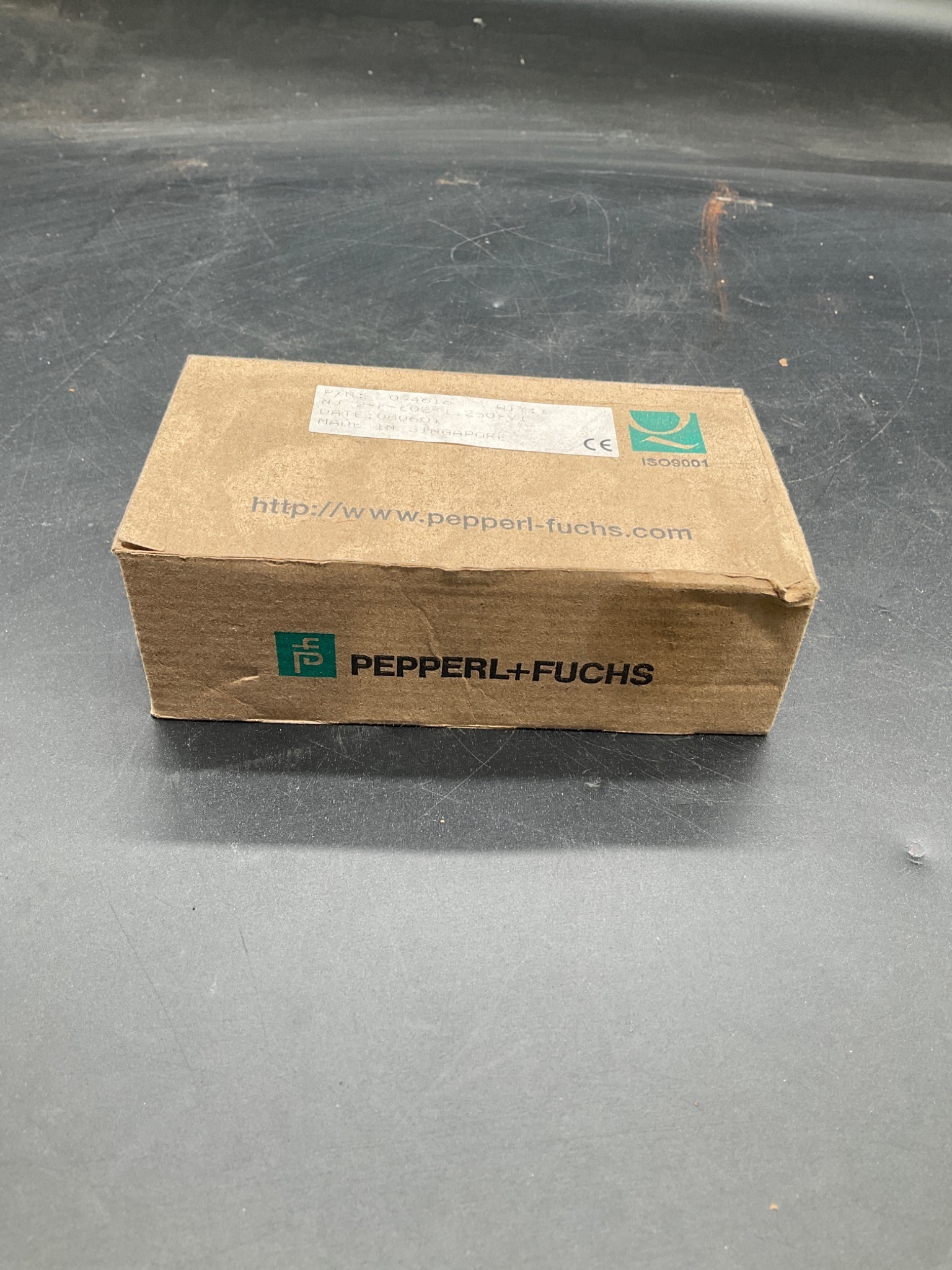 PEPPERL+FUCHS 094616 Inductive Proximity Sensor NAMUR NEW 3