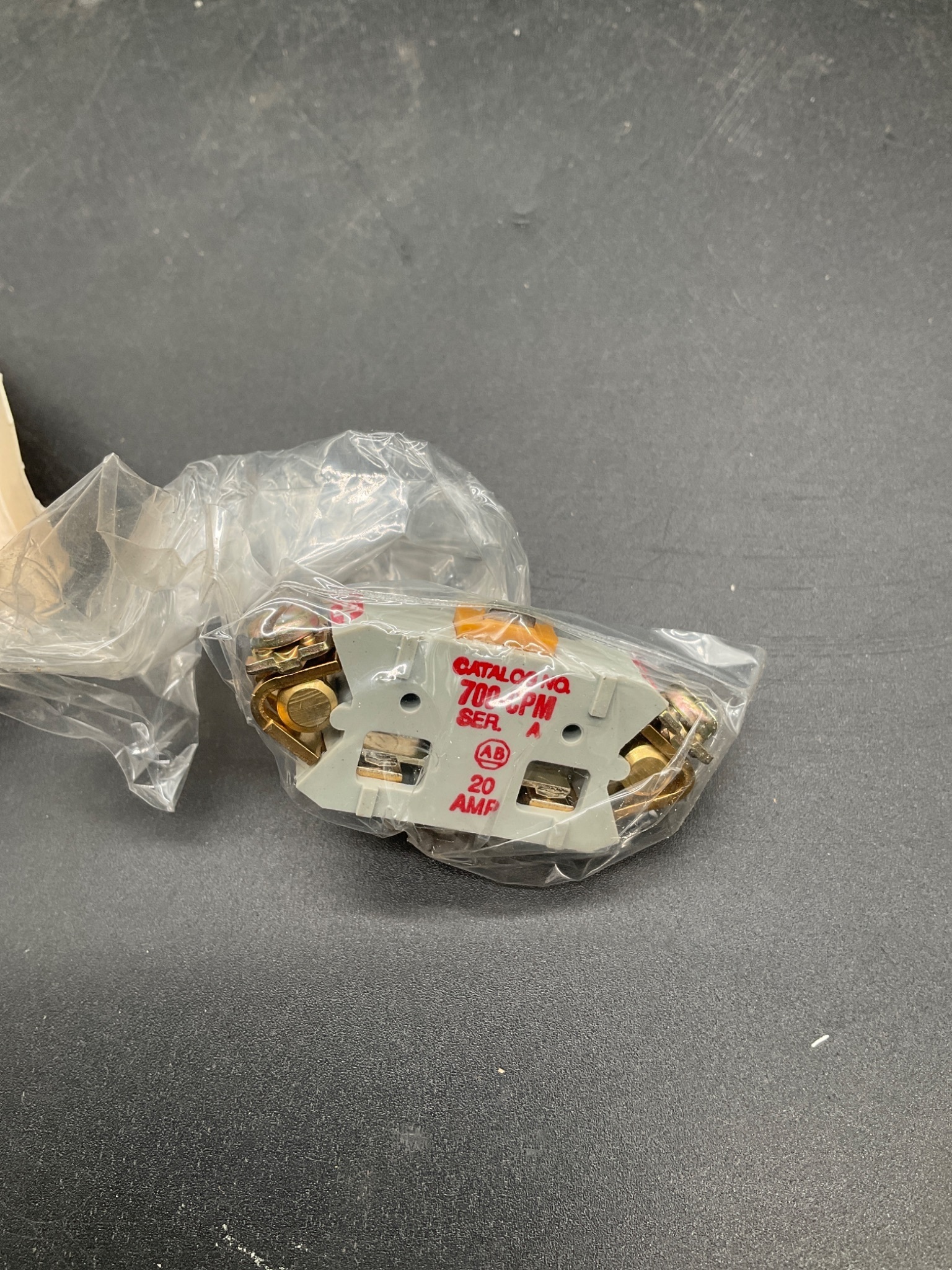 ALLEN‑BRADLEY 700‑CPM Contact Cartridge NEW 3