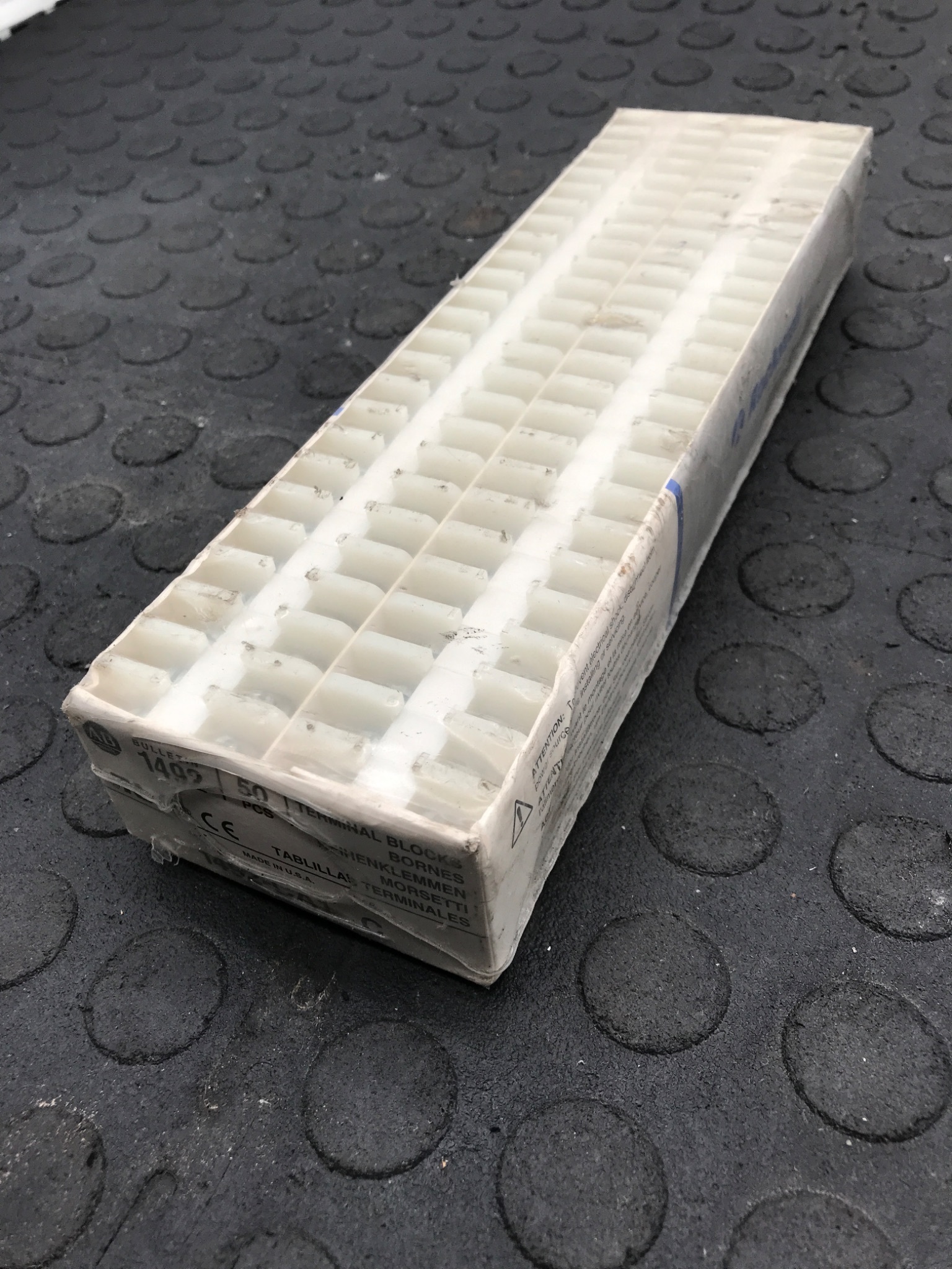 ALLEN‑BRADLEY 1492‑CA1 C Terminal Blocks (Box of 50) NEW 1