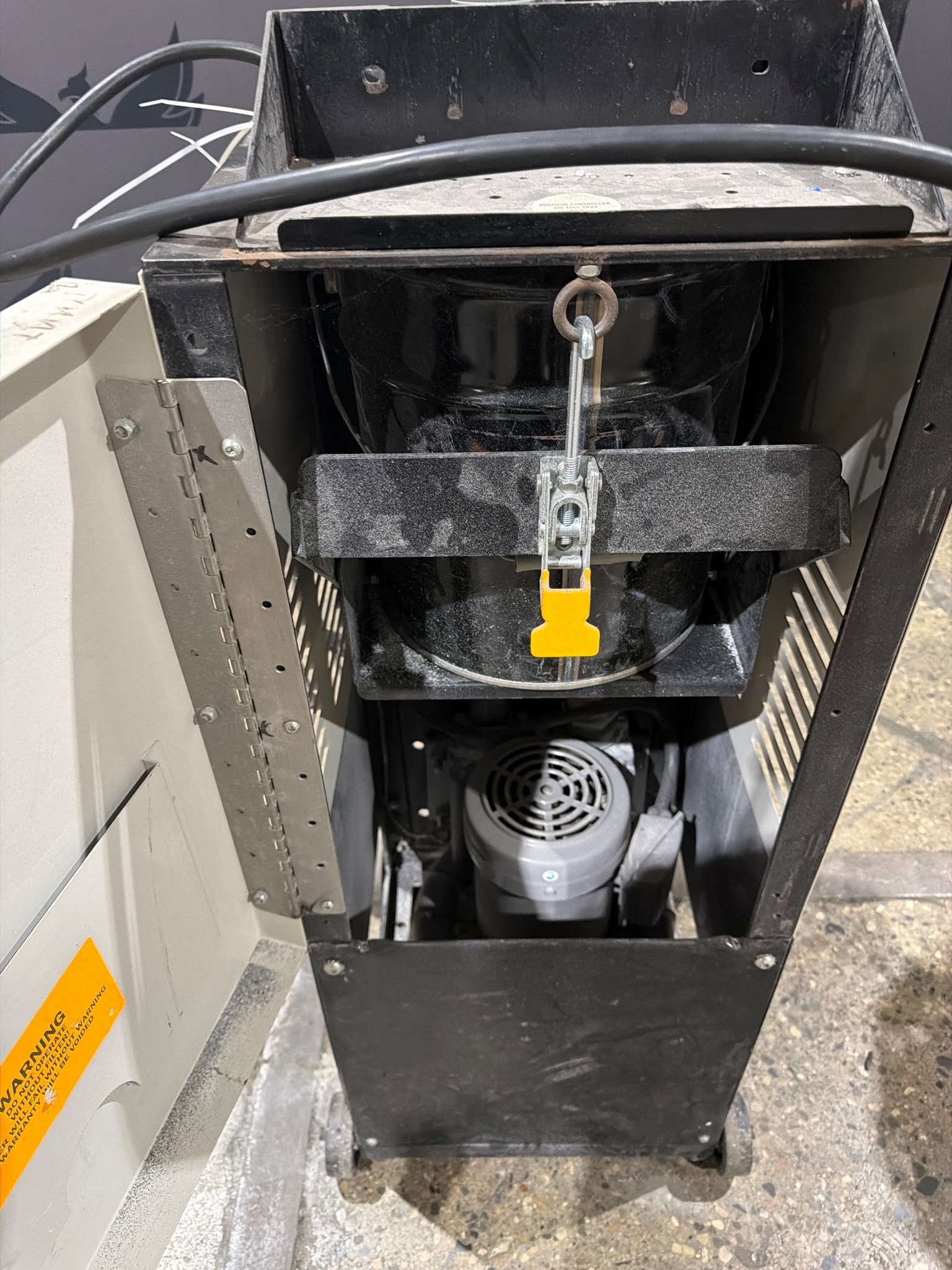 MAGUIRE MLS-280 CLEAR VU LOADING SYSTEM VACUUM LOADER USED 5