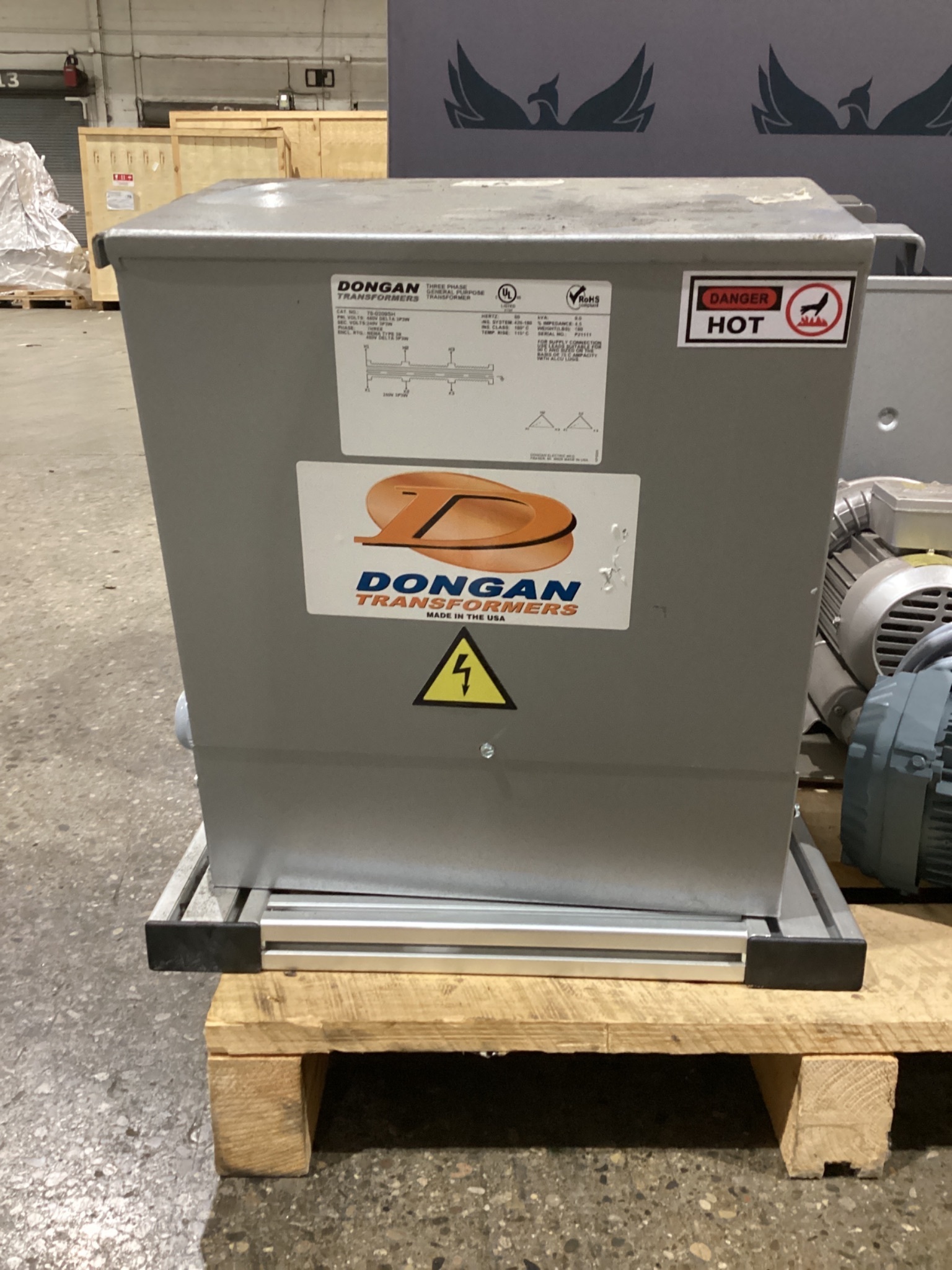 DONGAN 76‑0209SH 9 KVA Transformer 480V - 240V USED 0