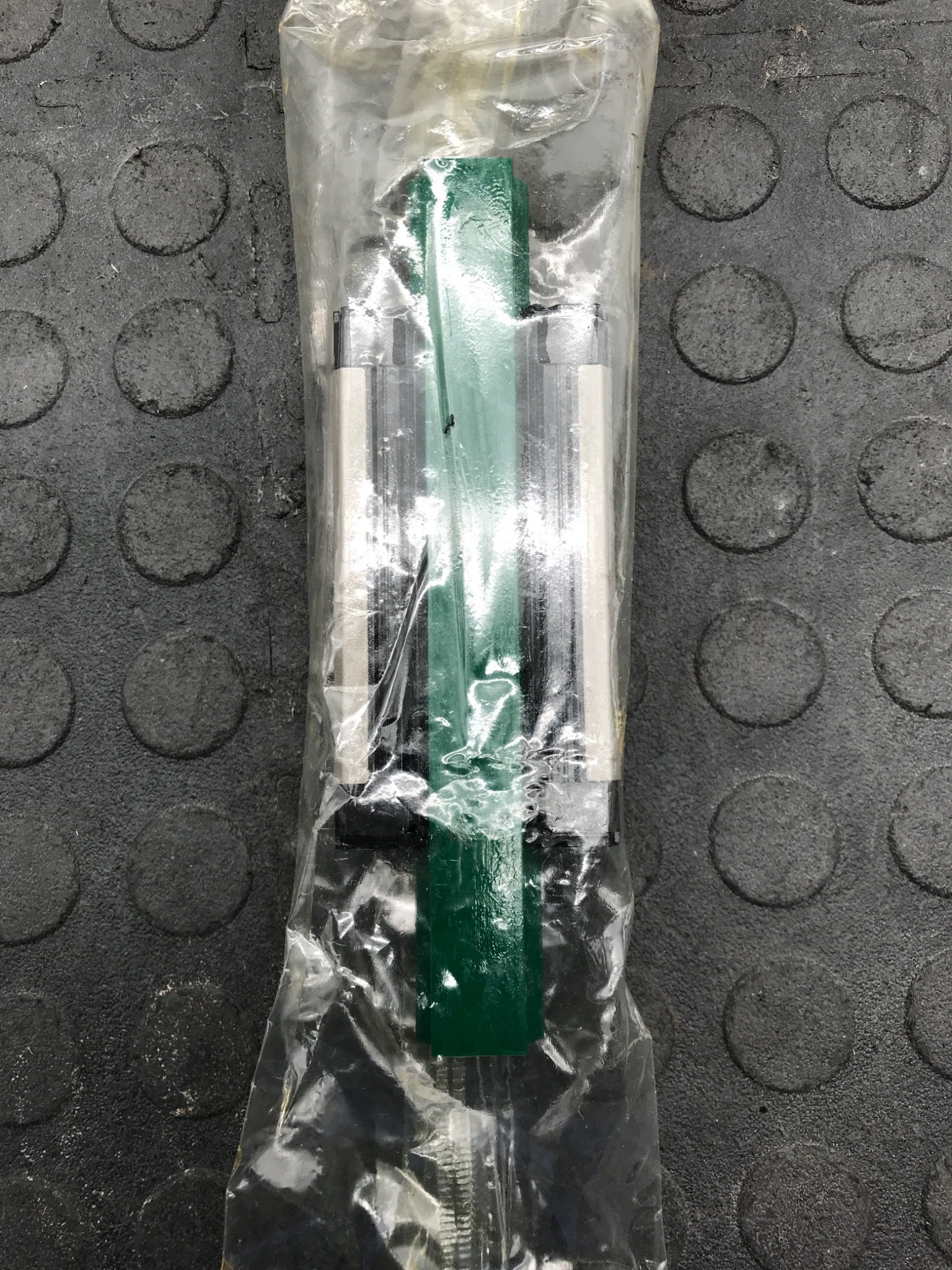THK SHS‑25 Linear Guide Block with Rail NEW 3