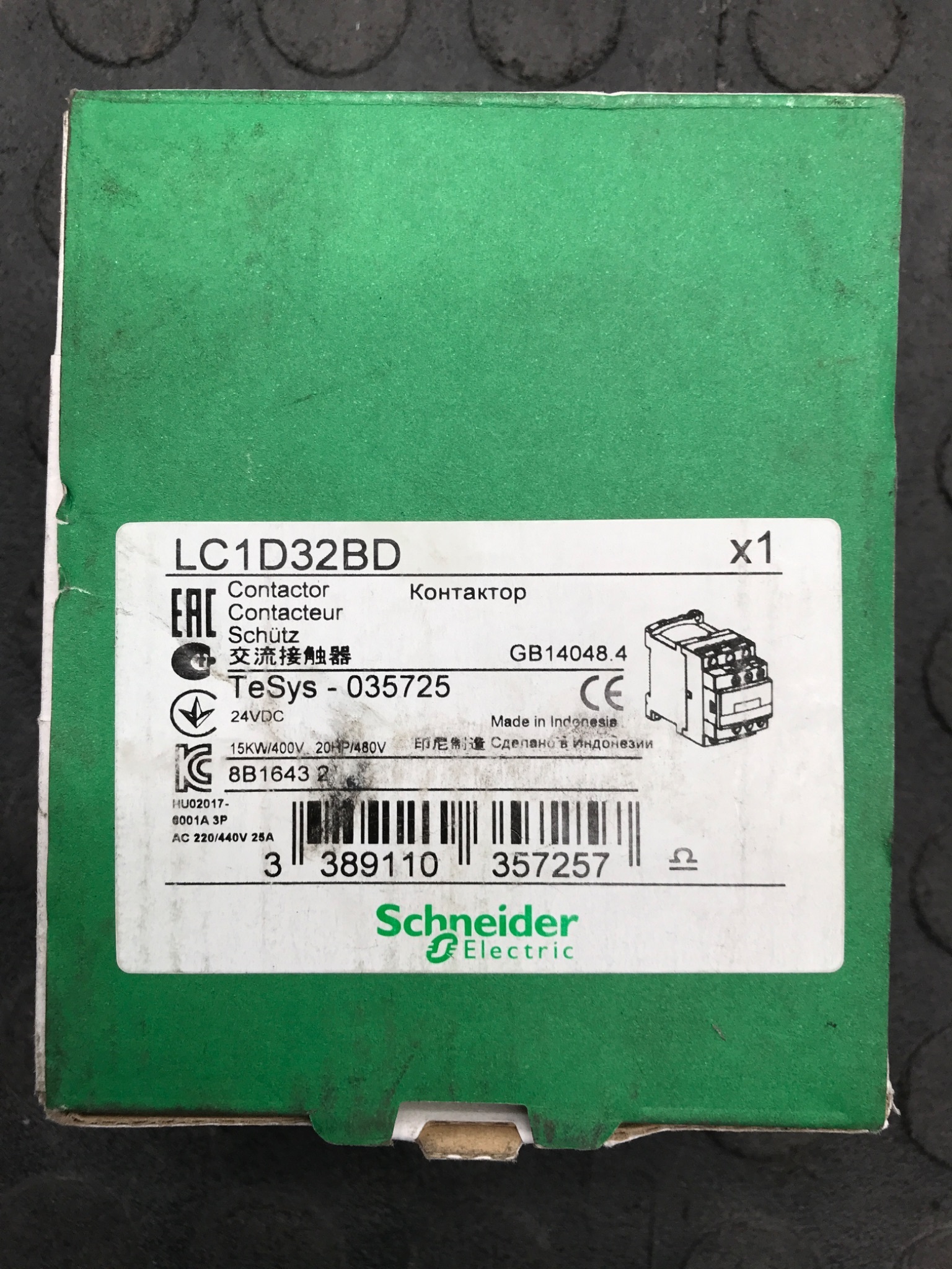 SCHNEIDER ELECTRIC LC1D32BD TeSys D Contactor NEW 1