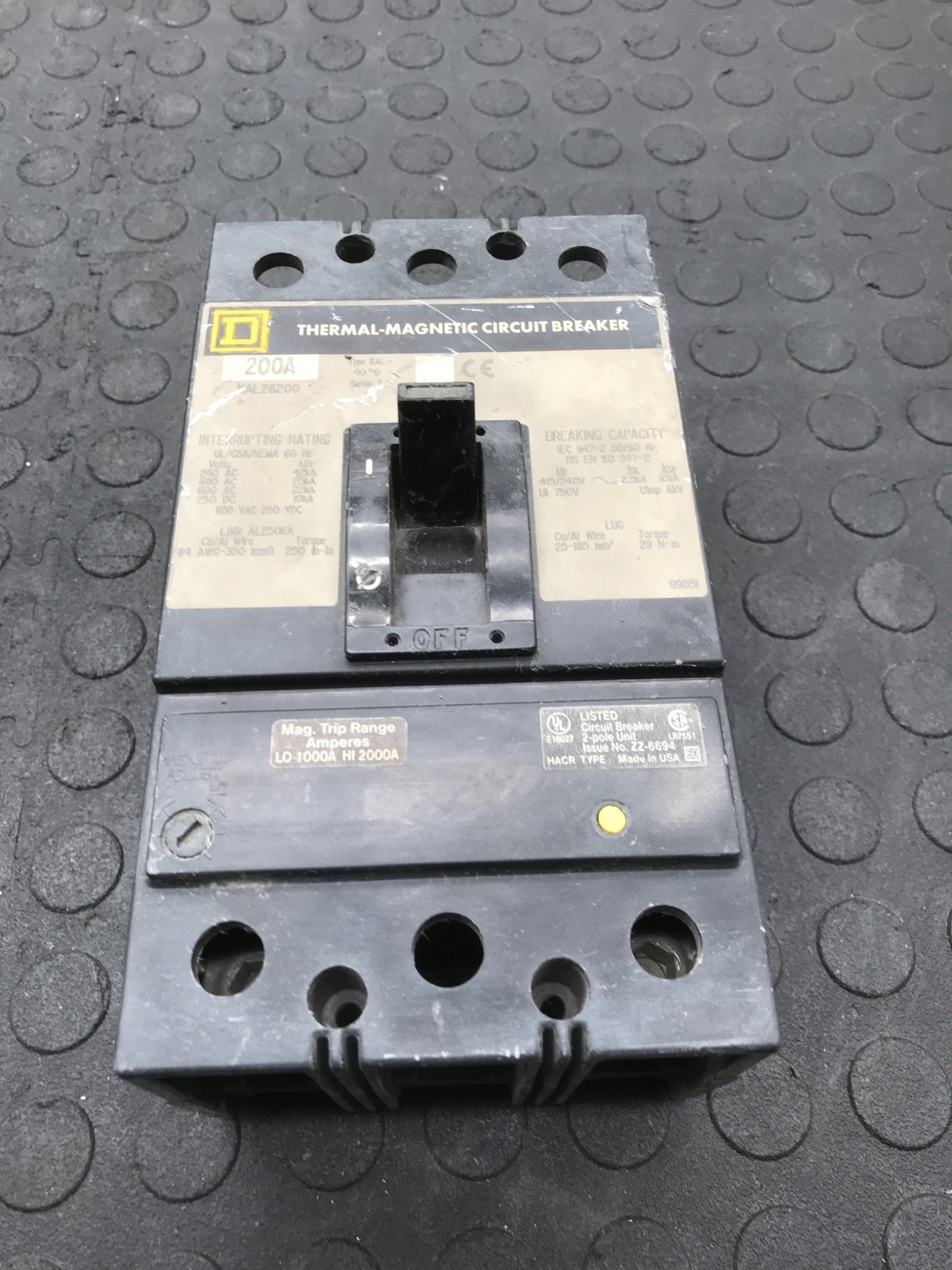 Square D KAL26200 Thermal‑Magnetic Circuit Breaker USED 0