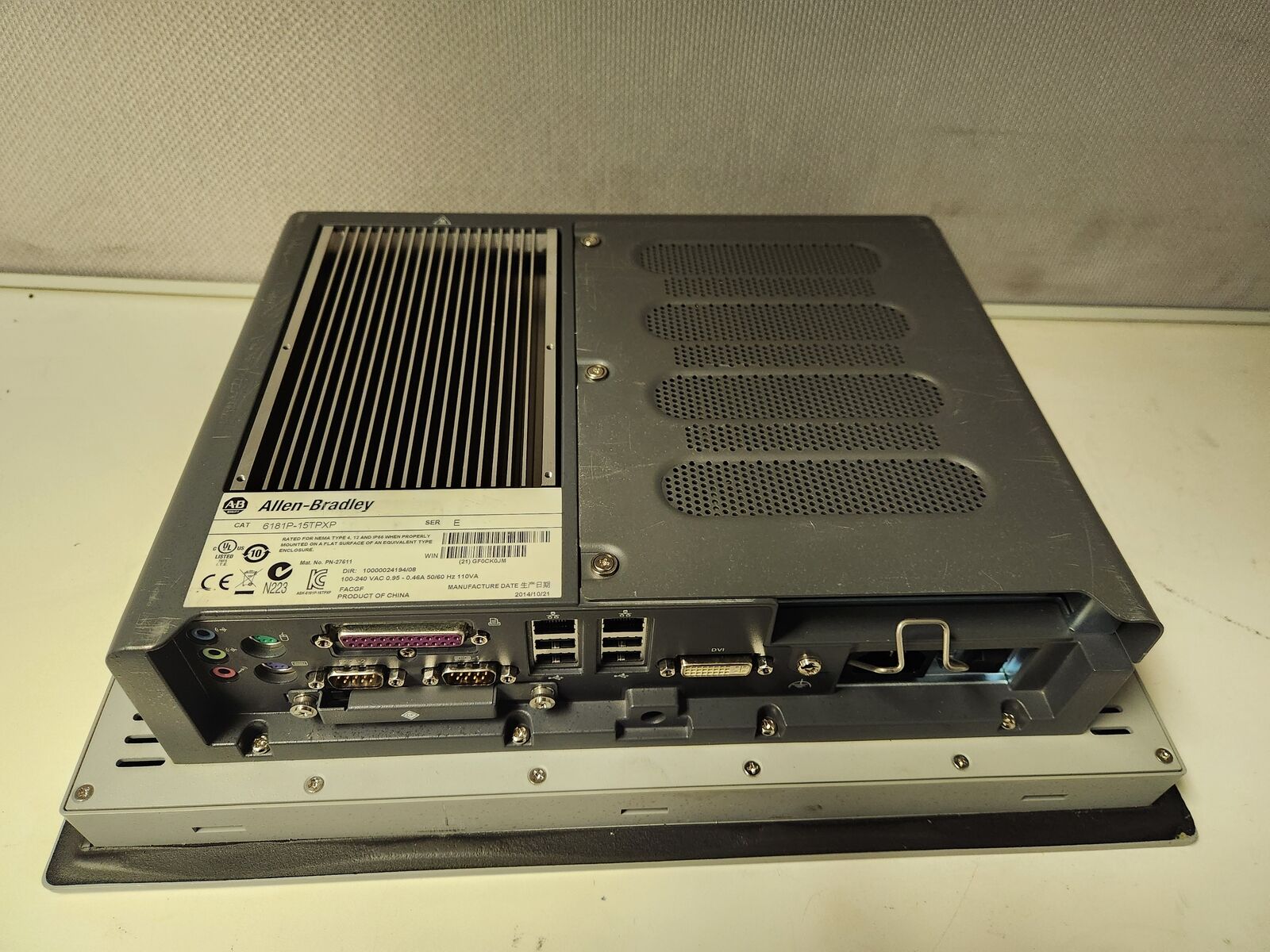 ALLEN BRADLEY VERSAVIEW 1500P 6181P-15TPXP/E USED 3