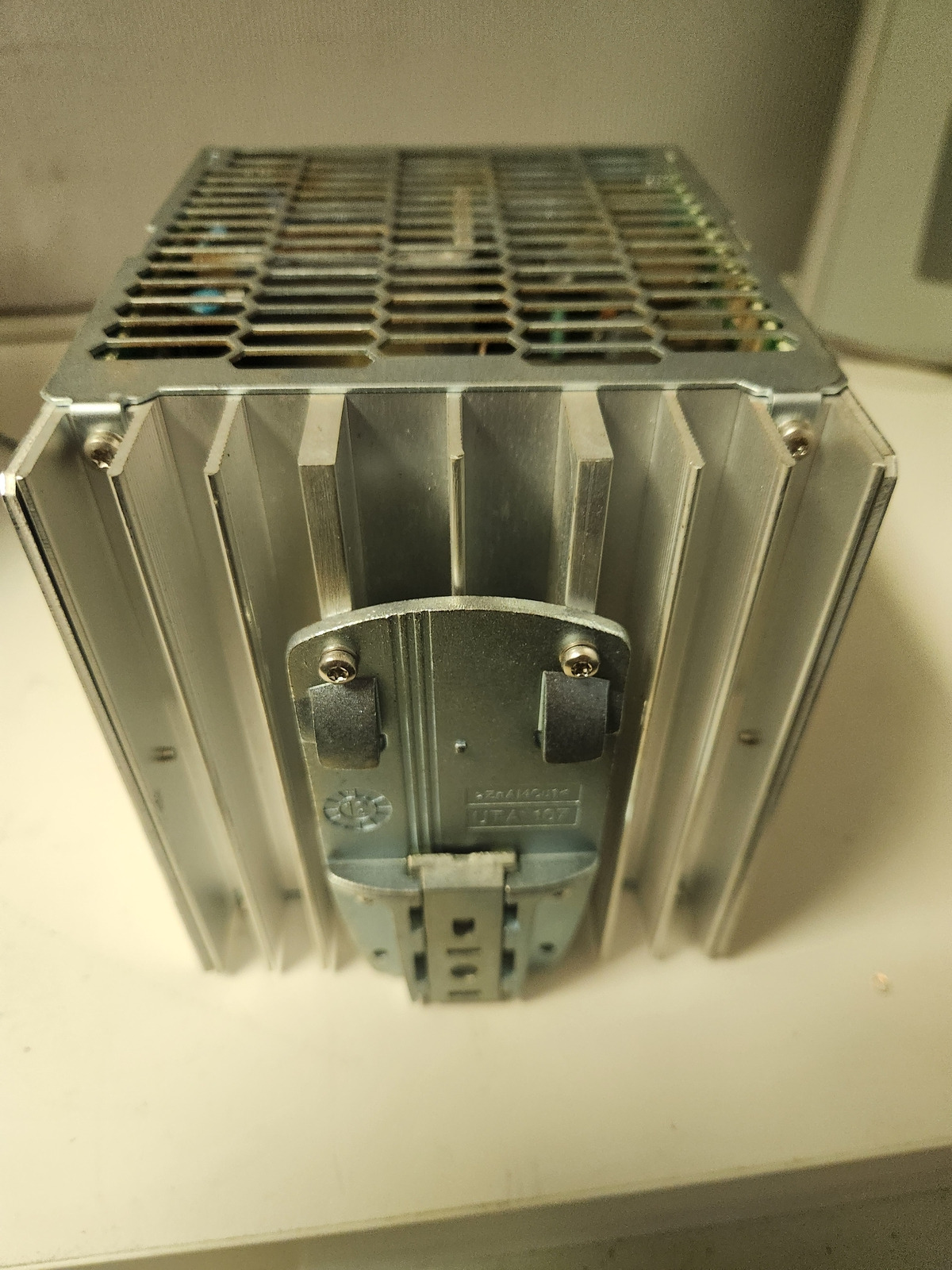 PHOENIX CONTACT TRIO-PS/1AC/24DC/20 Power Supply 24V 20A USED 2