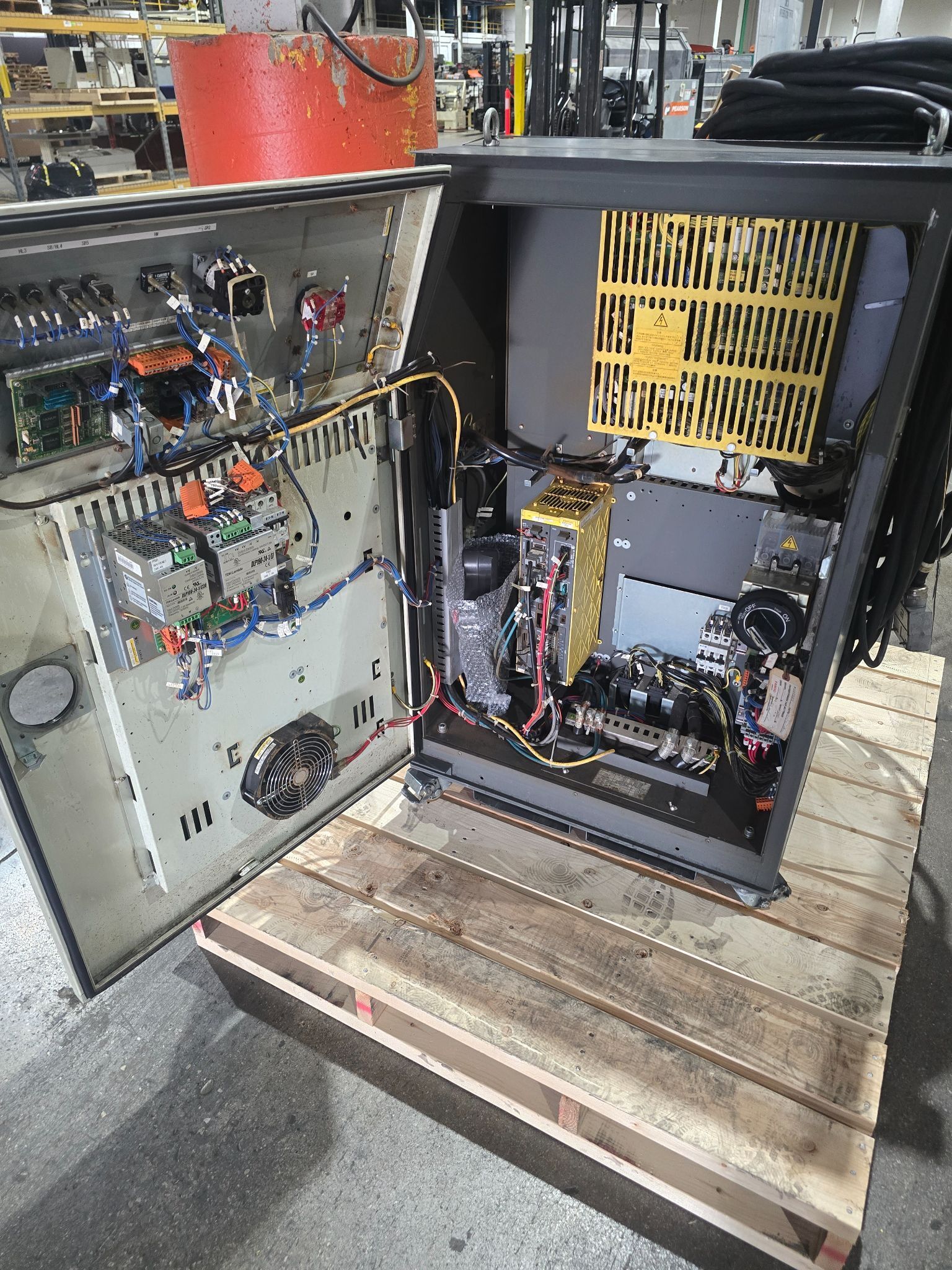 FANUC M-900iA/350 + R30iA 4